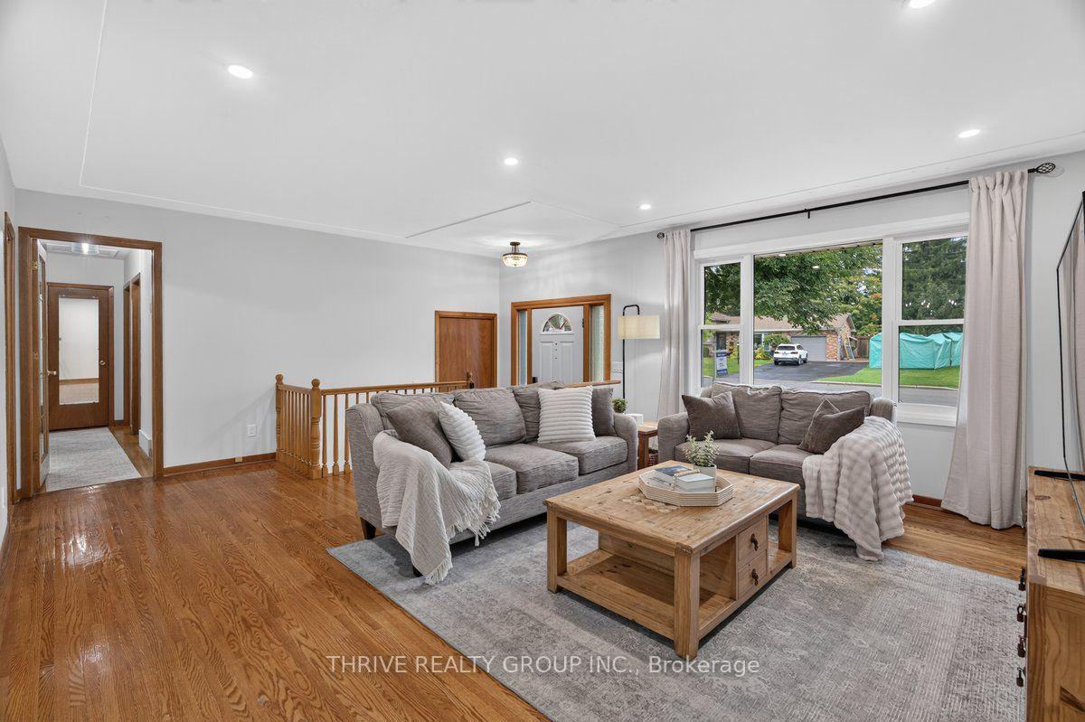 Photo 14 of 29 Southland Drive, London, South V — HOMEH