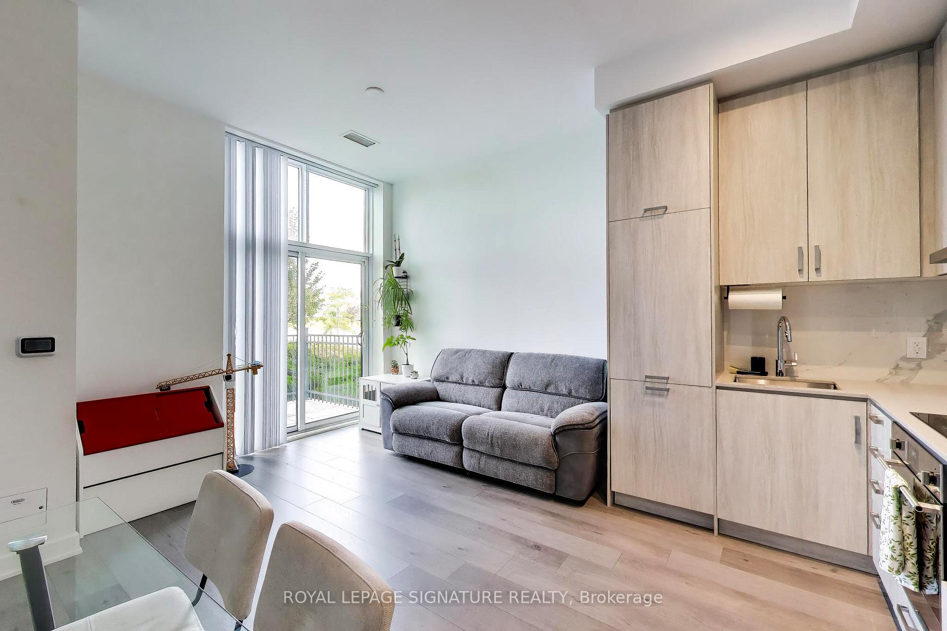 Photo 3 of Unit 105, 60 Honeycrisp Crescent, Vaughan, Vaughan Corporate Centre — HOMEH