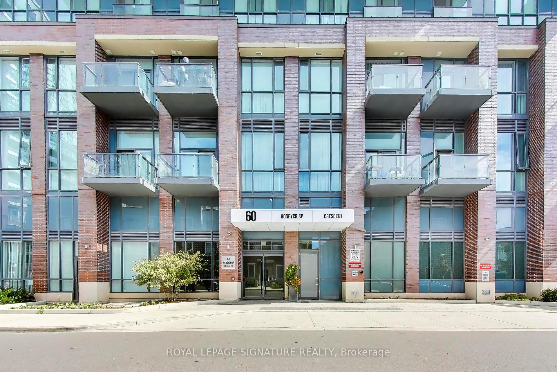 Photo 17 of Unit 105, 60 Honeycrisp Crescent, Vaughan, Vaughan Corporate Centre — HOMEH