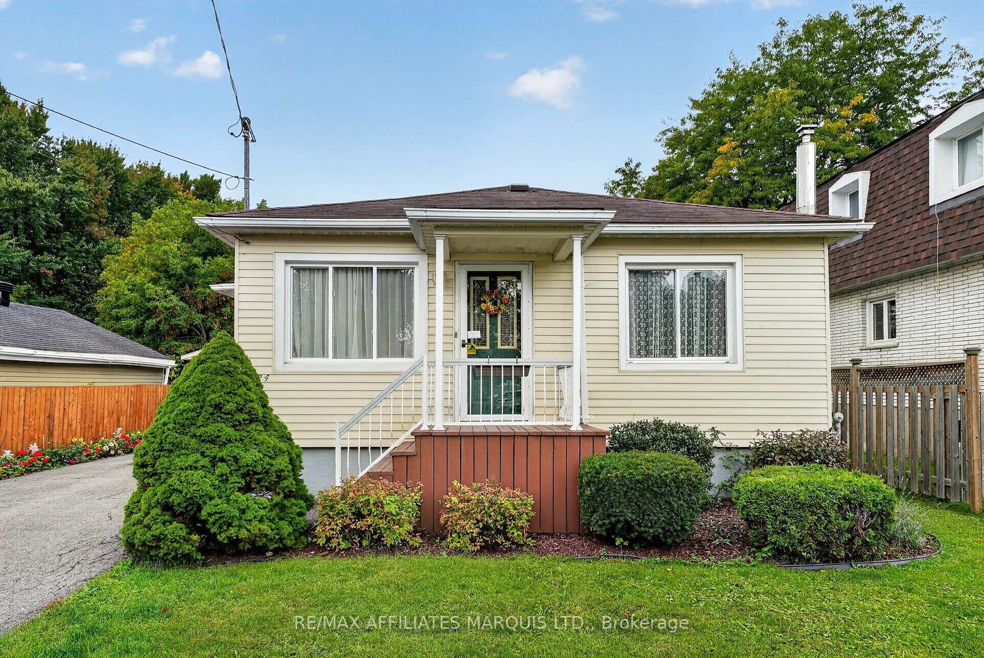 Photo 1 of 1624 Aubin Avenue, Cornwall, Cornwall — HOMEH