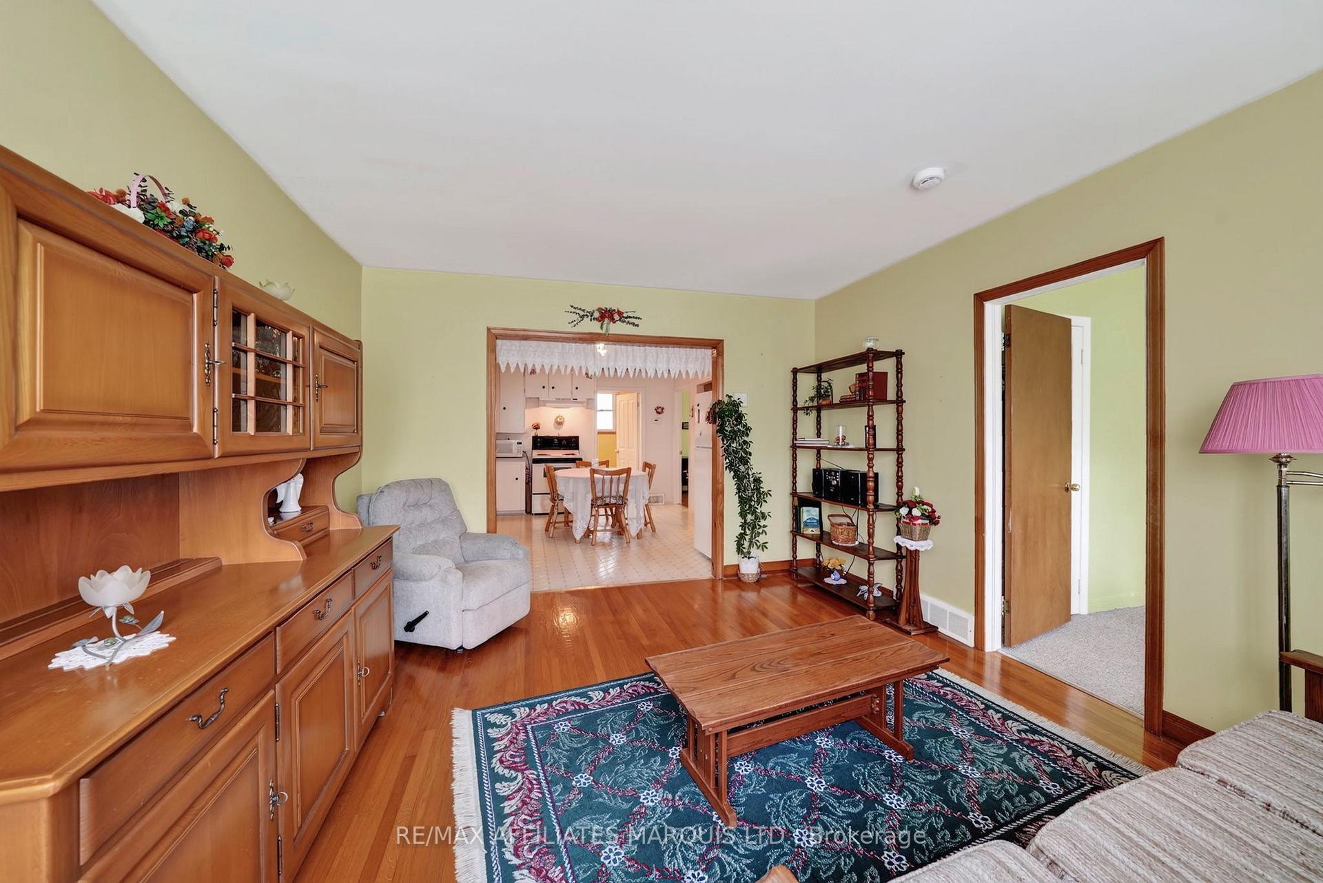 Photo 4 of 1624 Aubin Avenue, Cornwall, Cornwall — HOMEH