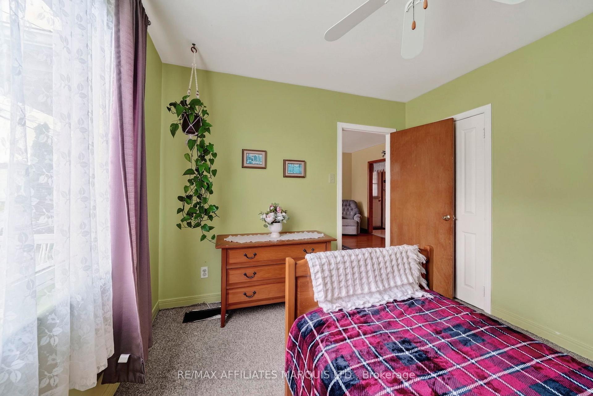 Photo 12 of 1624 Aubin Avenue, Cornwall, Cornwall — HOMEH