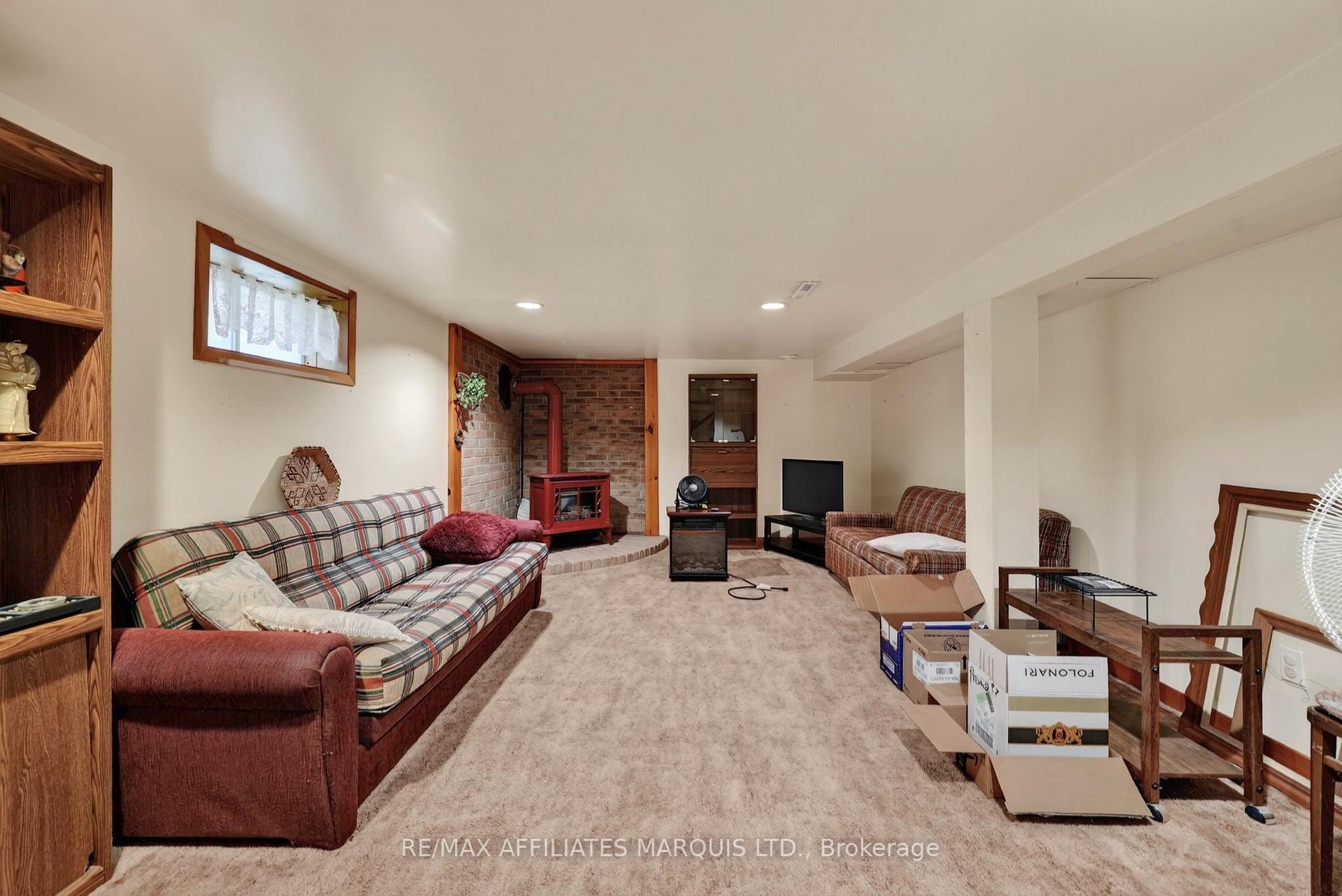 Photo 19 of 1624 Aubin Avenue, Cornwall, Cornwall — HOMEH