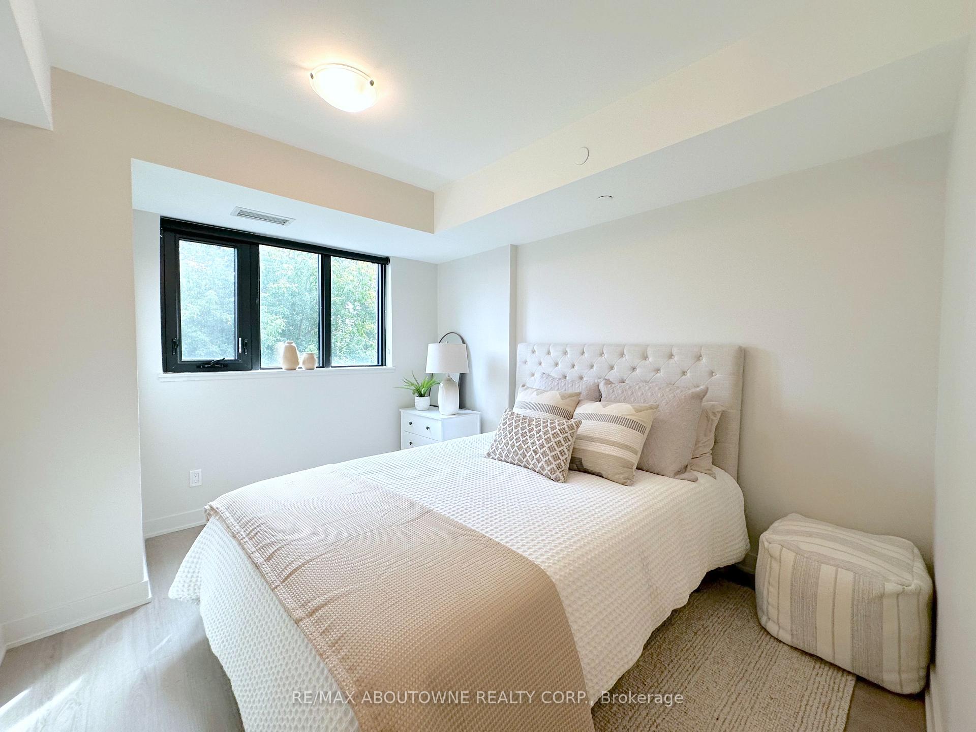 Photo 10 of Unit 219, 3385 Dundas Street W, Toronto, Runnymede-Bloor West Village — HOMEH