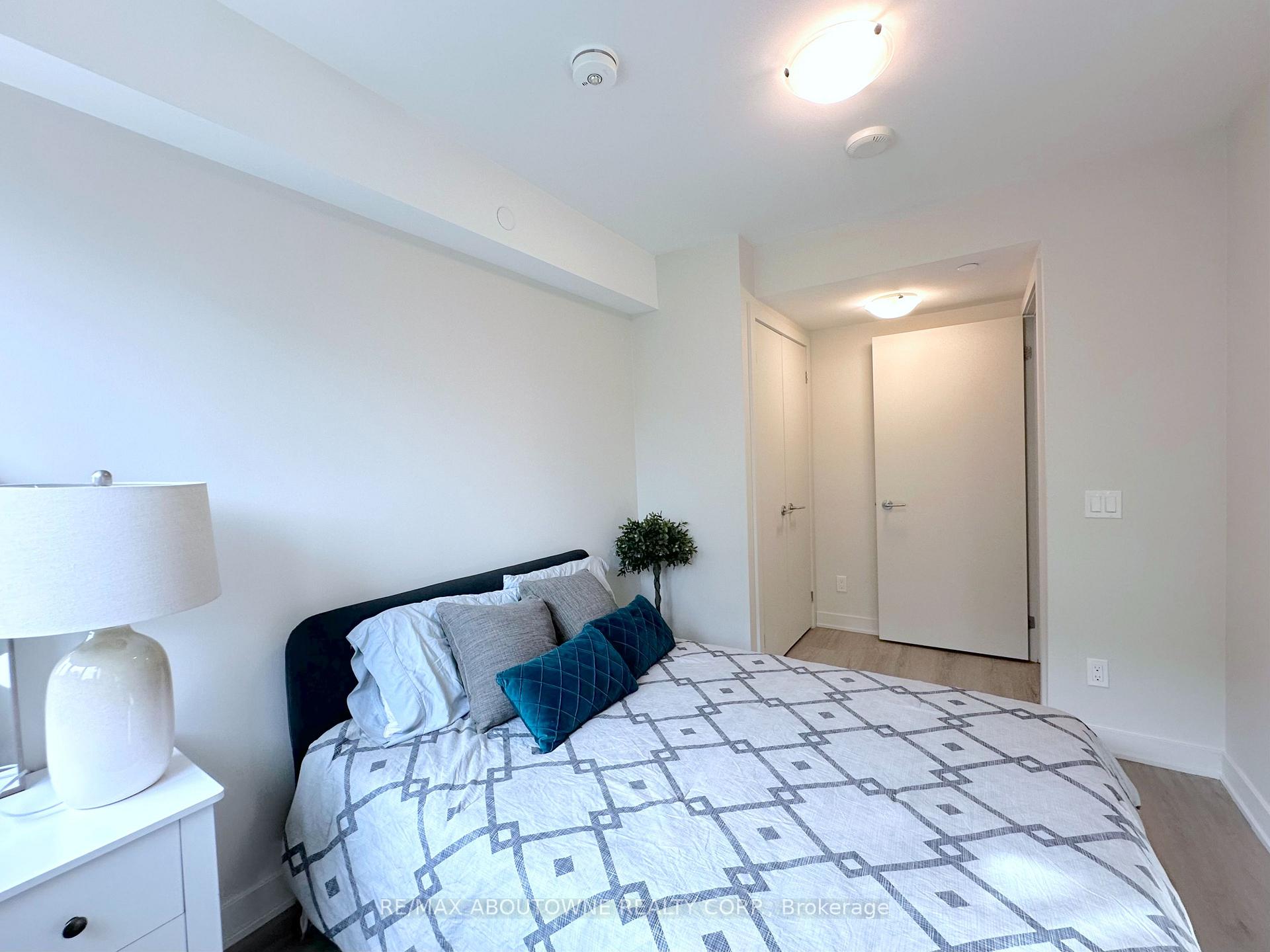 Photo 14 of Unit 219, 3385 Dundas Street W, Toronto, Runnymede-Bloor West Village — HOMEH