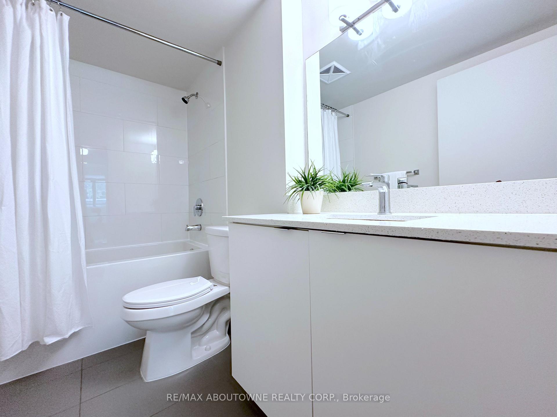 Photo 18 of Unit 219, 3385 Dundas Street W, Toronto, Runnymede-Bloor West Village — HOMEH