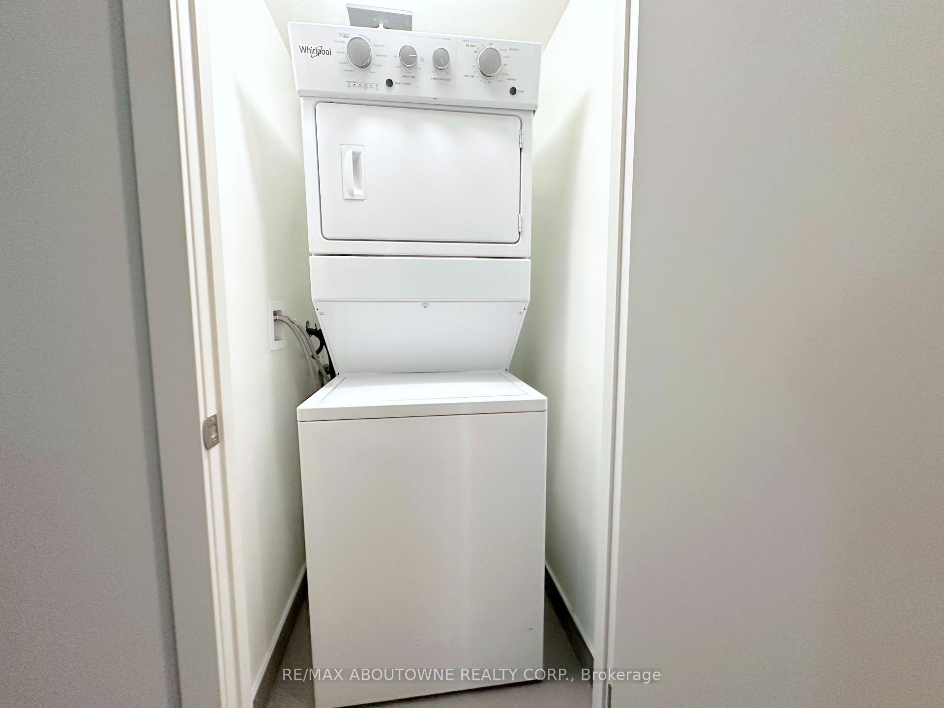Photo 19 of Unit 219, 3385 Dundas Street W, Toronto, Runnymede-Bloor West Village — HOMEH