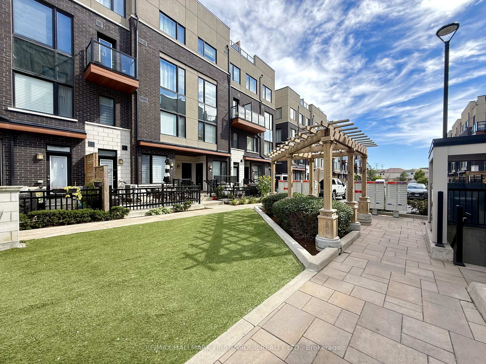 Photo 17 of Unit 318, 1555 Kingston Road, Pickering, Town Centre — HOMEH