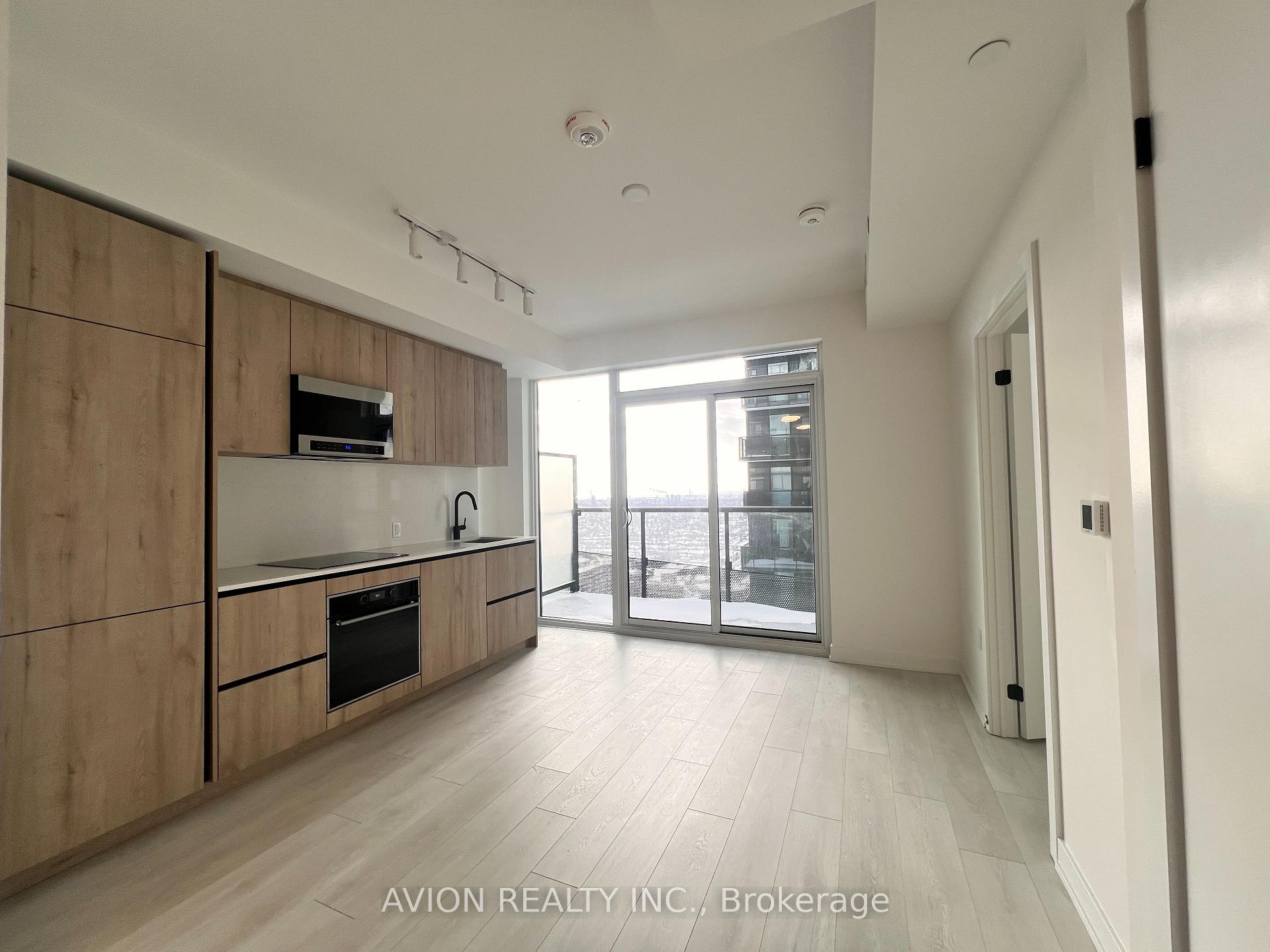 Photo 4 of Unit 2512, 117 Broadway Avenue, Toronto, Mount Pleasant West — HOMEH