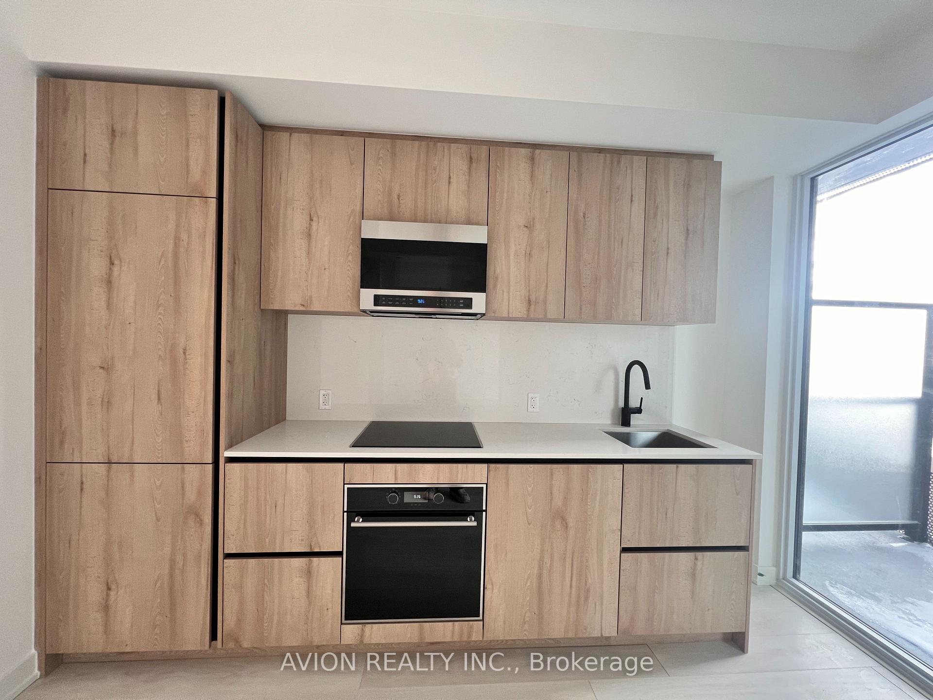 Photo 6 of Unit 2512, 117 Broadway Avenue, Toronto, Mount Pleasant West — HOMEH