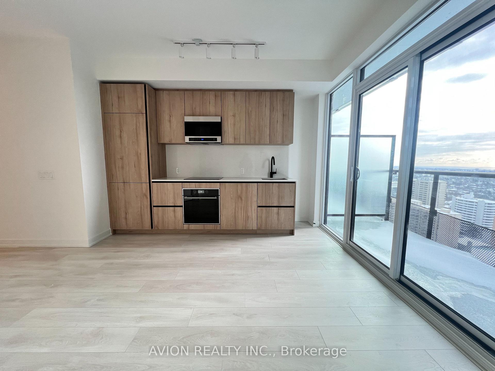 Photo 7 of Unit 2512, 117 Broadway Avenue, Toronto, Mount Pleasant West — HOMEH