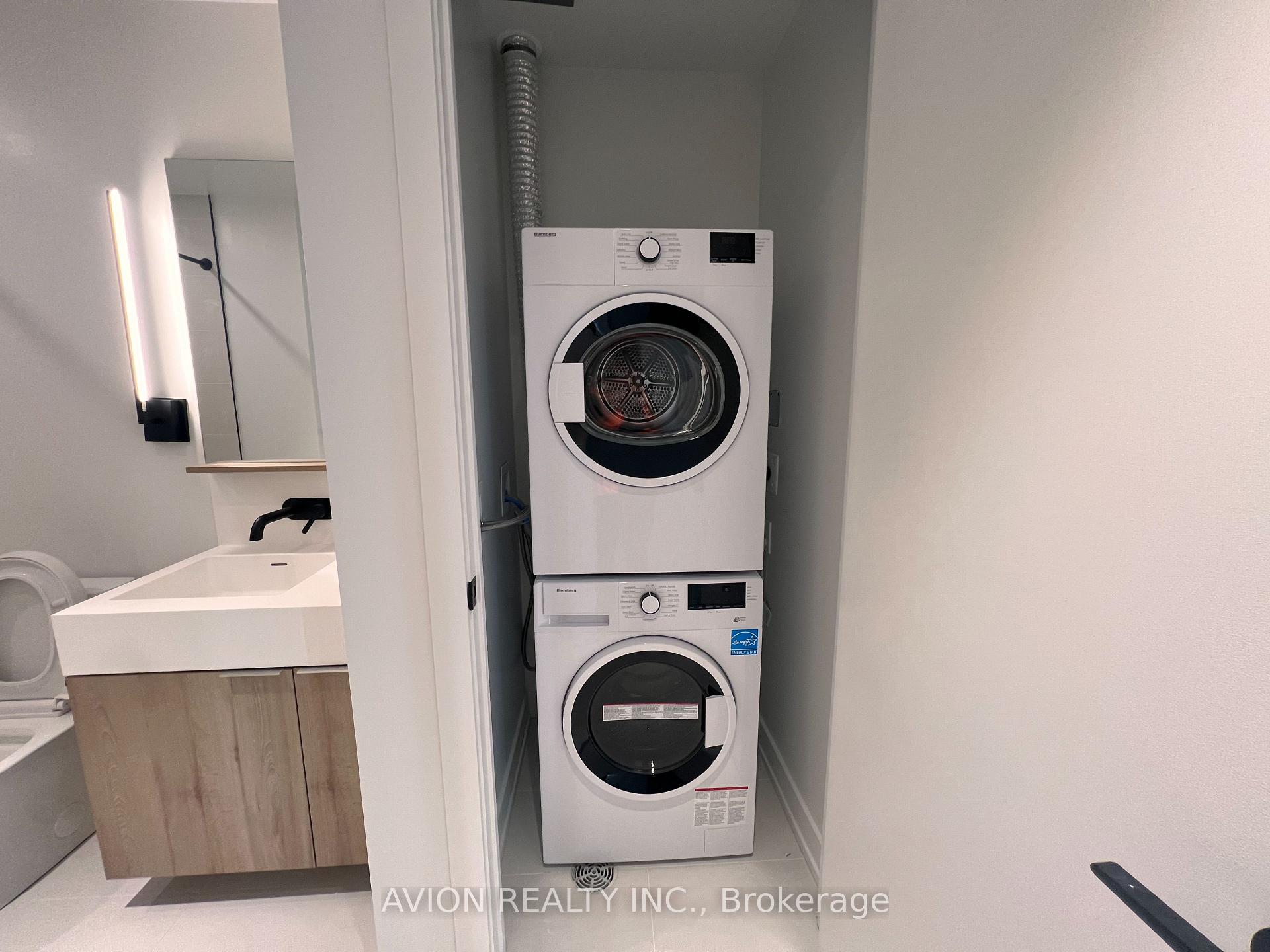 Photo 11 of Unit 2512, 117 Broadway Avenue, Toronto, Mount Pleasant West — HOMEH