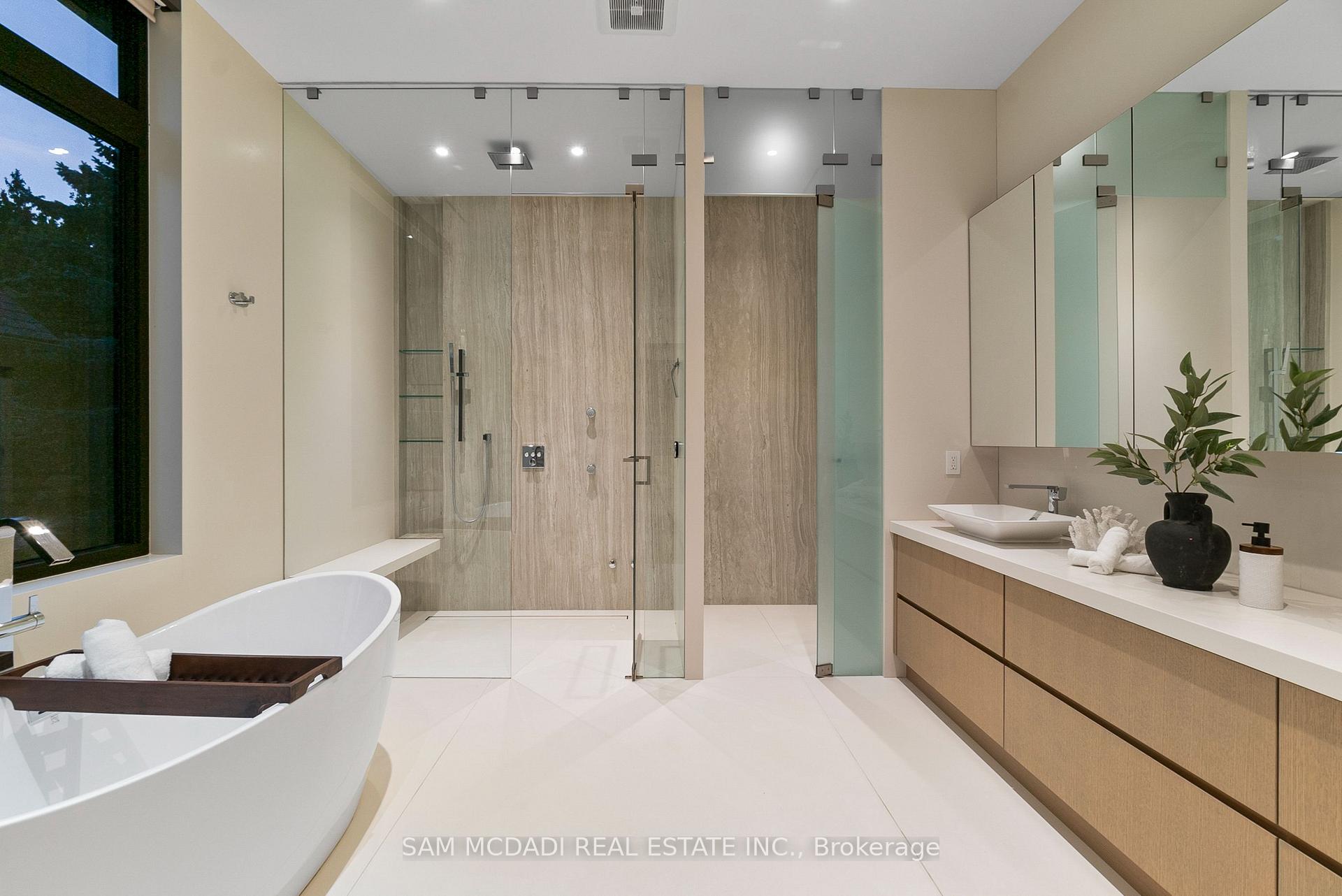 Photo 28 of 1222 Mississauga Road, Mississauga, Lorne Park — HOMEH