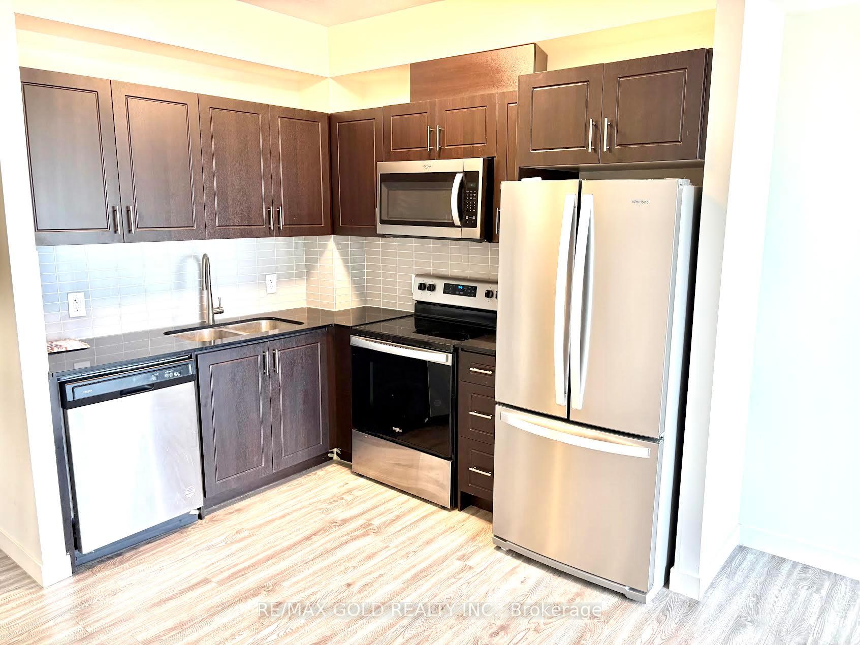Photo 6 of Unit 611, 128 King Street N, Waterloo, Downtown Waterloo — HOMEH