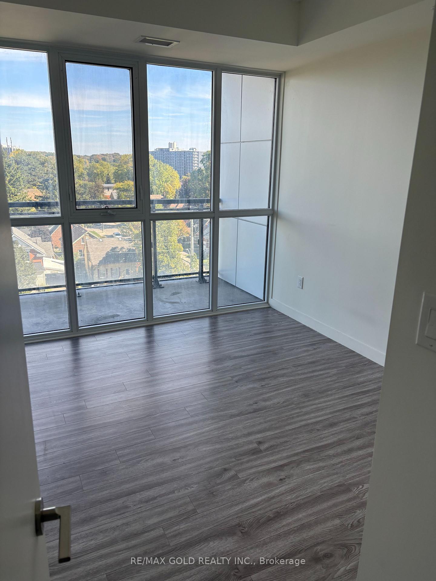 Photo 7 of Unit 611, 128 King Street N, Waterloo, Downtown Waterloo — HOMEH