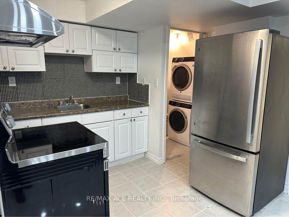 Photo 8 of Unit Bsmnt, 11 Seasons Drive, Scarborough, Rouge — HOMEH