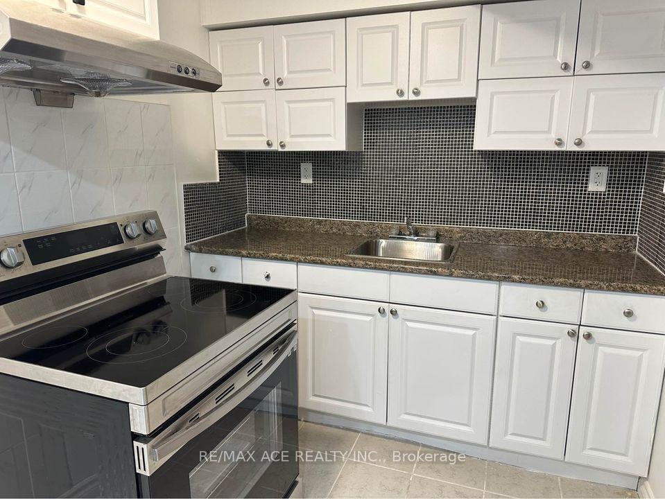 Photo 9 of Unit Bsmnt, 11 Seasons Drive, Scarborough, Rouge — HOMEH