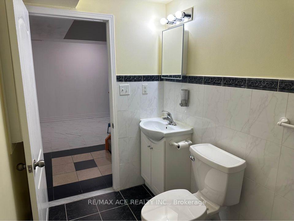 Photo 14 of Unit Bsmnt, 11 Seasons Drive, Scarborough, Rouge — HOMEH