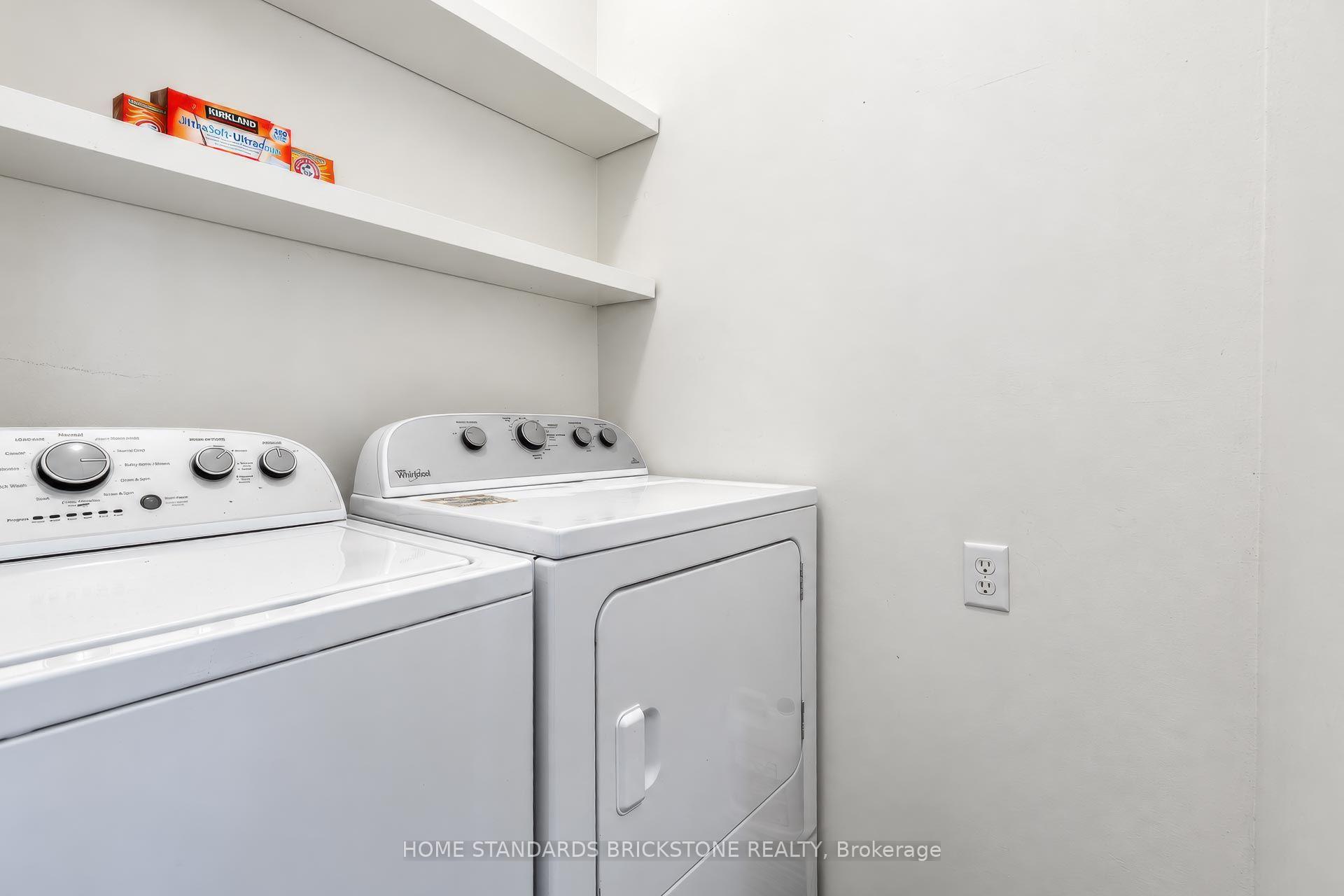 Photo 12 of 134 Kingshill Road, Richmond Hill, Oak Ridges — HOMEH