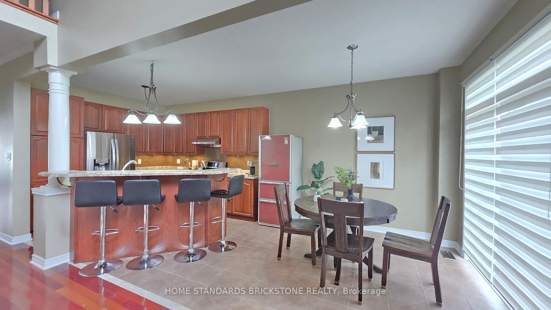 Photo 25 of 134 Kingshill Road, Richmond Hill, Oak Ridges — HOMEH