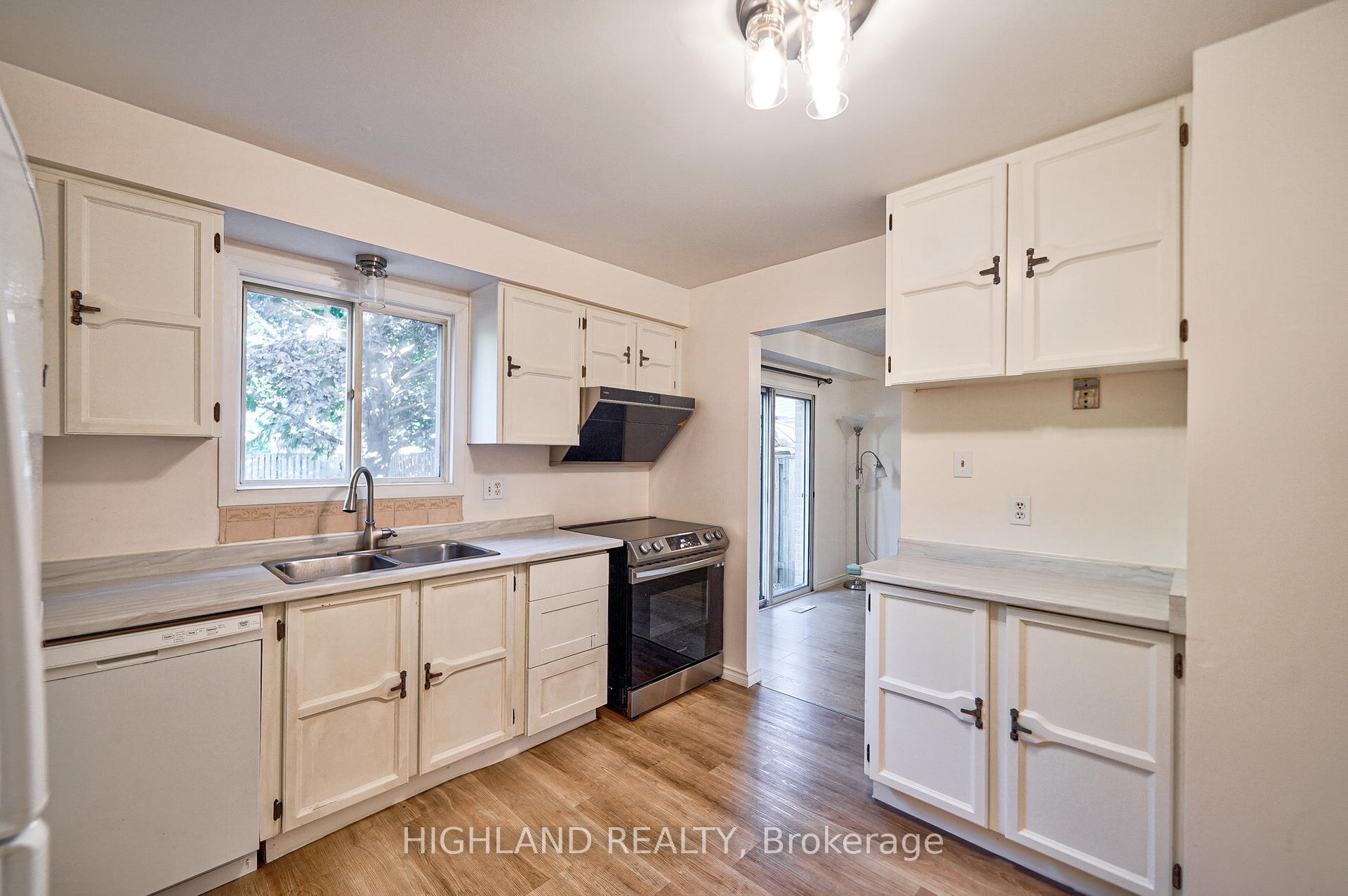 Photo 13 of 6455 Tisler Crescent, Mississauga, Meadowvale — HOMEH