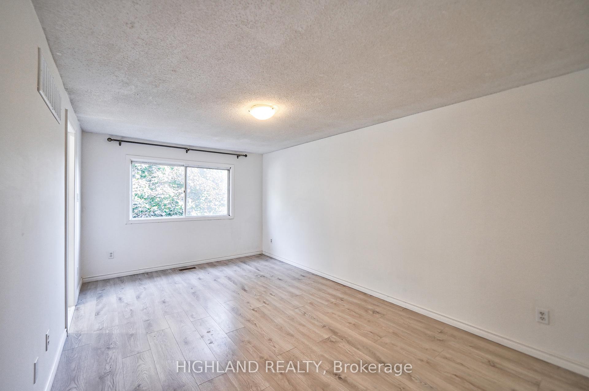 Photo 23 of 6455 Tisler Crescent, Mississauga, Meadowvale — HOMEH