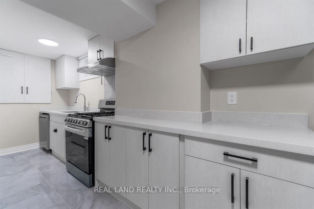 Photo 14 of Unit Lower, 360 Chantenay Drive, Mississauga, Cooksville — HOMEH