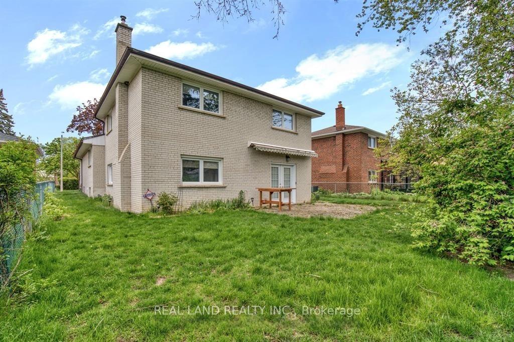 Photo 25 of Unit Lower, 360 Chantenay Drive, Mississauga, Cooksville — HOMEH