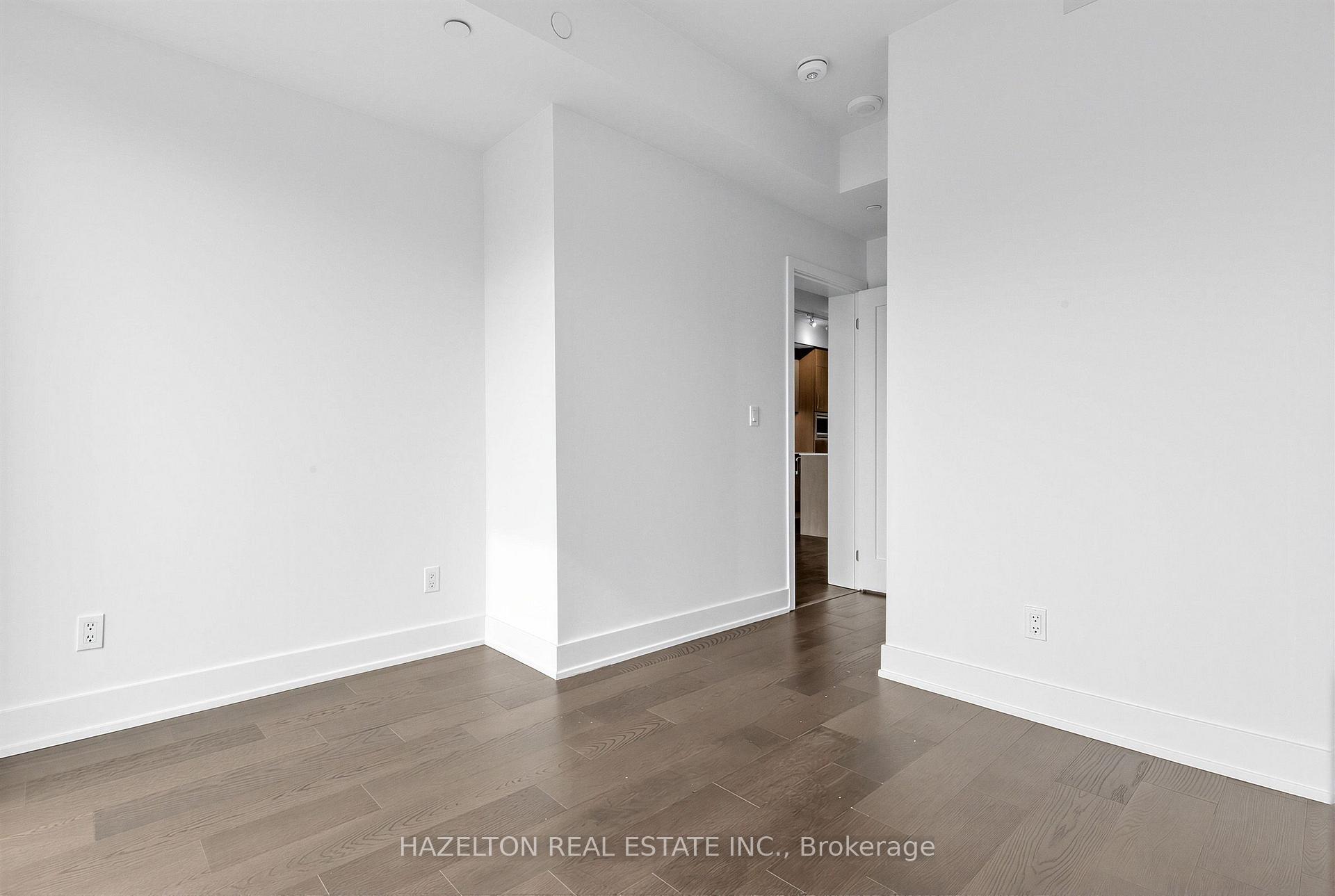 Photo 13 of Unit 711, 8 Manor Road W, Toronto, Yonge-Eglinton — HOMEH