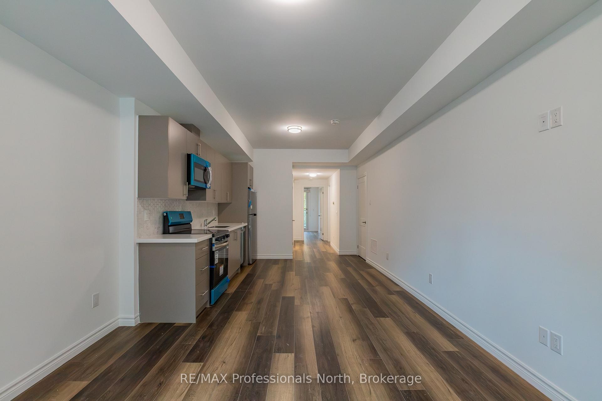 Photo 6 of Unit 103, 6 Suncrest Lane, Huntsville, Chaffey — HOMEH