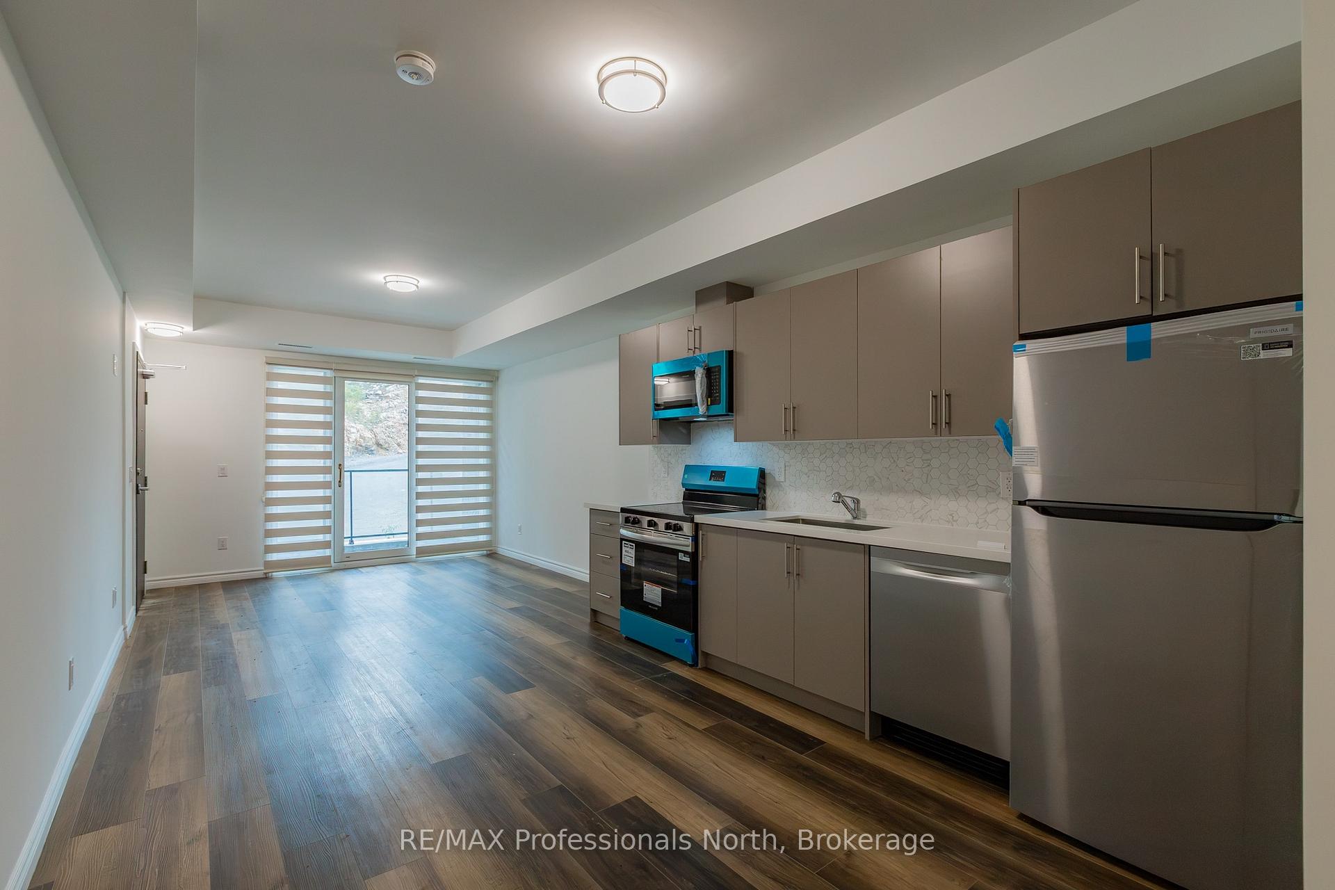 Photo 11 of Unit 103, 6 Suncrest Lane, Huntsville, Chaffey — HOMEH