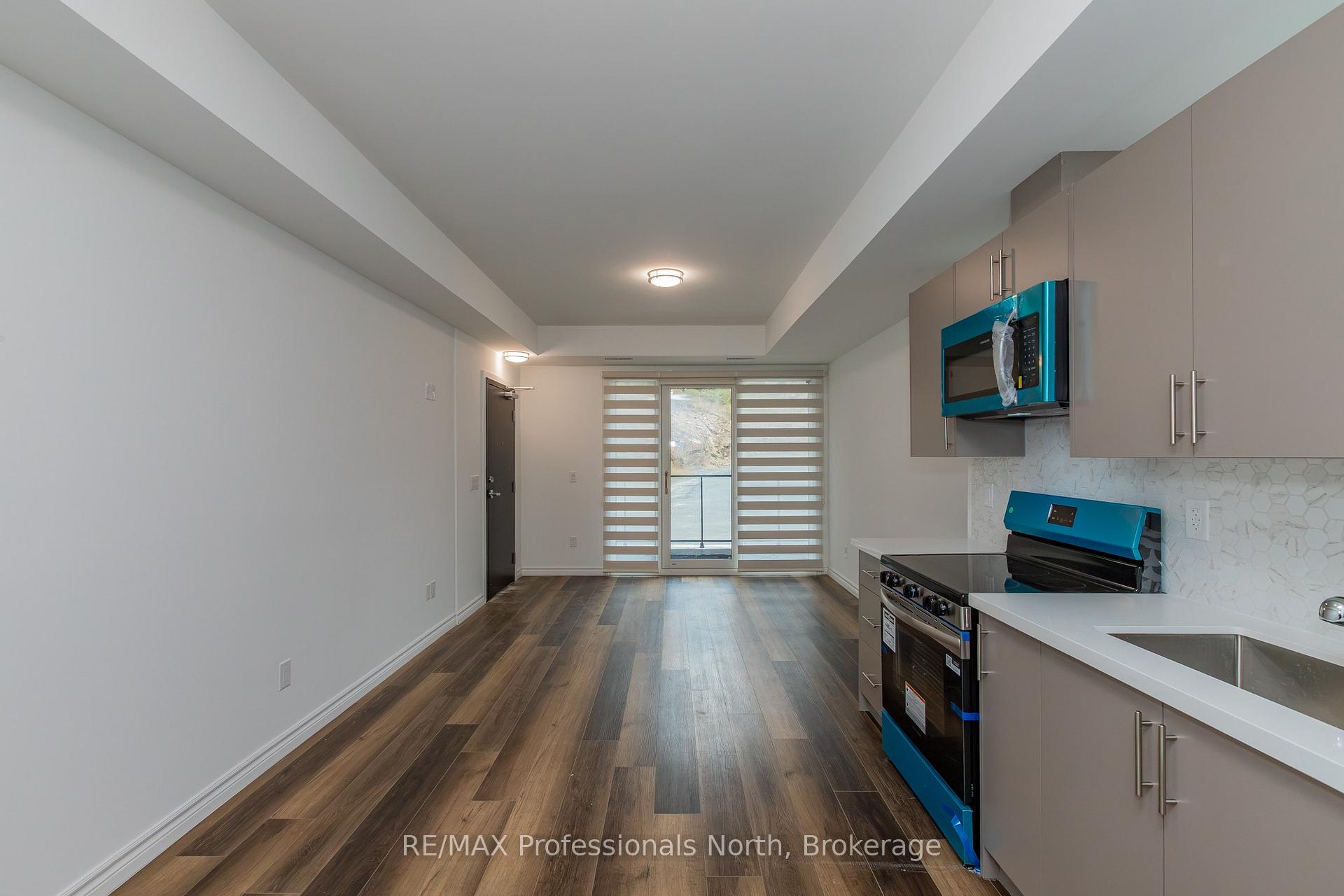 Photo 12 of Unit 103, 6 Suncrest Lane, Huntsville, Chaffey — HOMEH