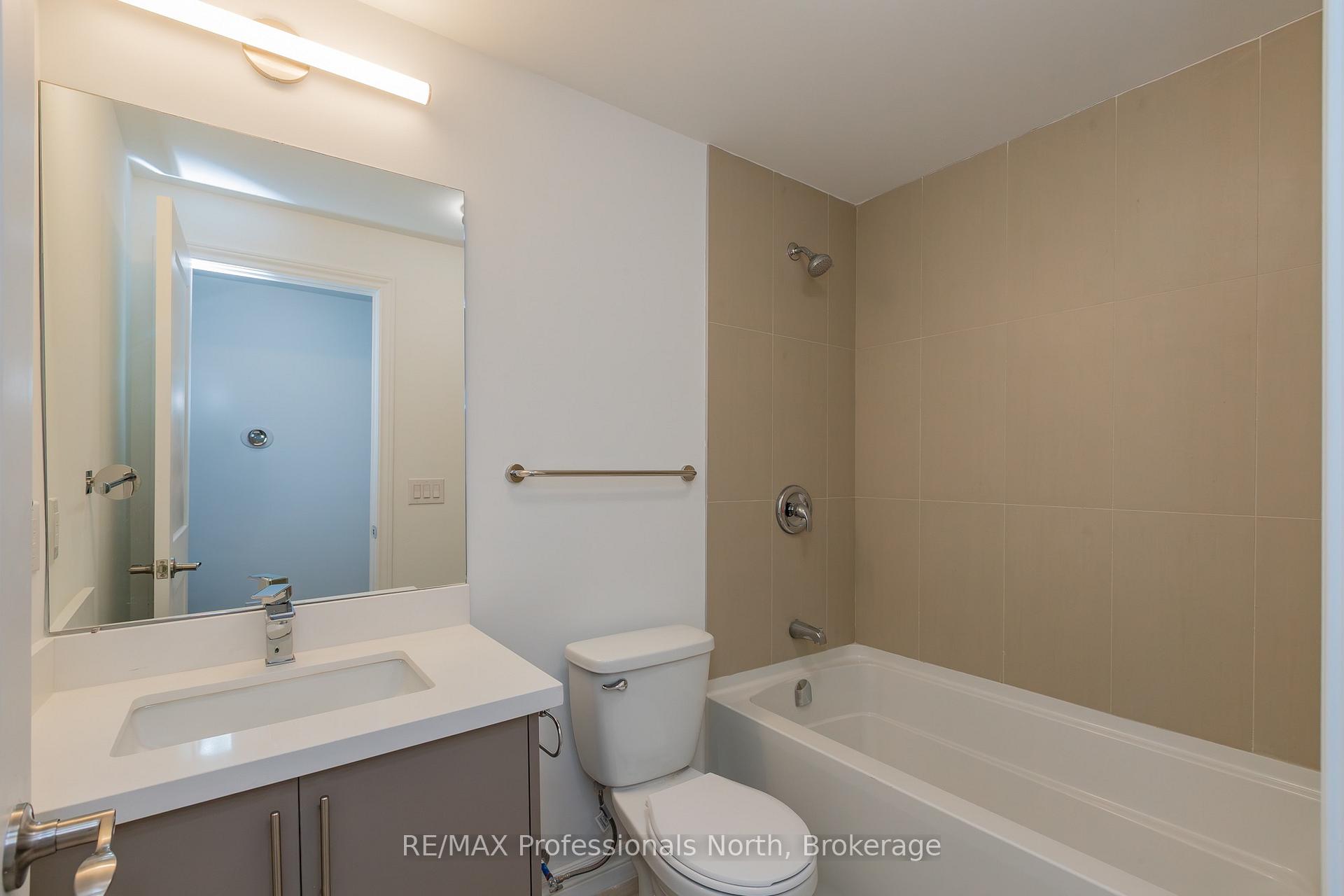 Photo 14 of Unit 103, 6 Suncrest Lane, Huntsville, Chaffey — HOMEH