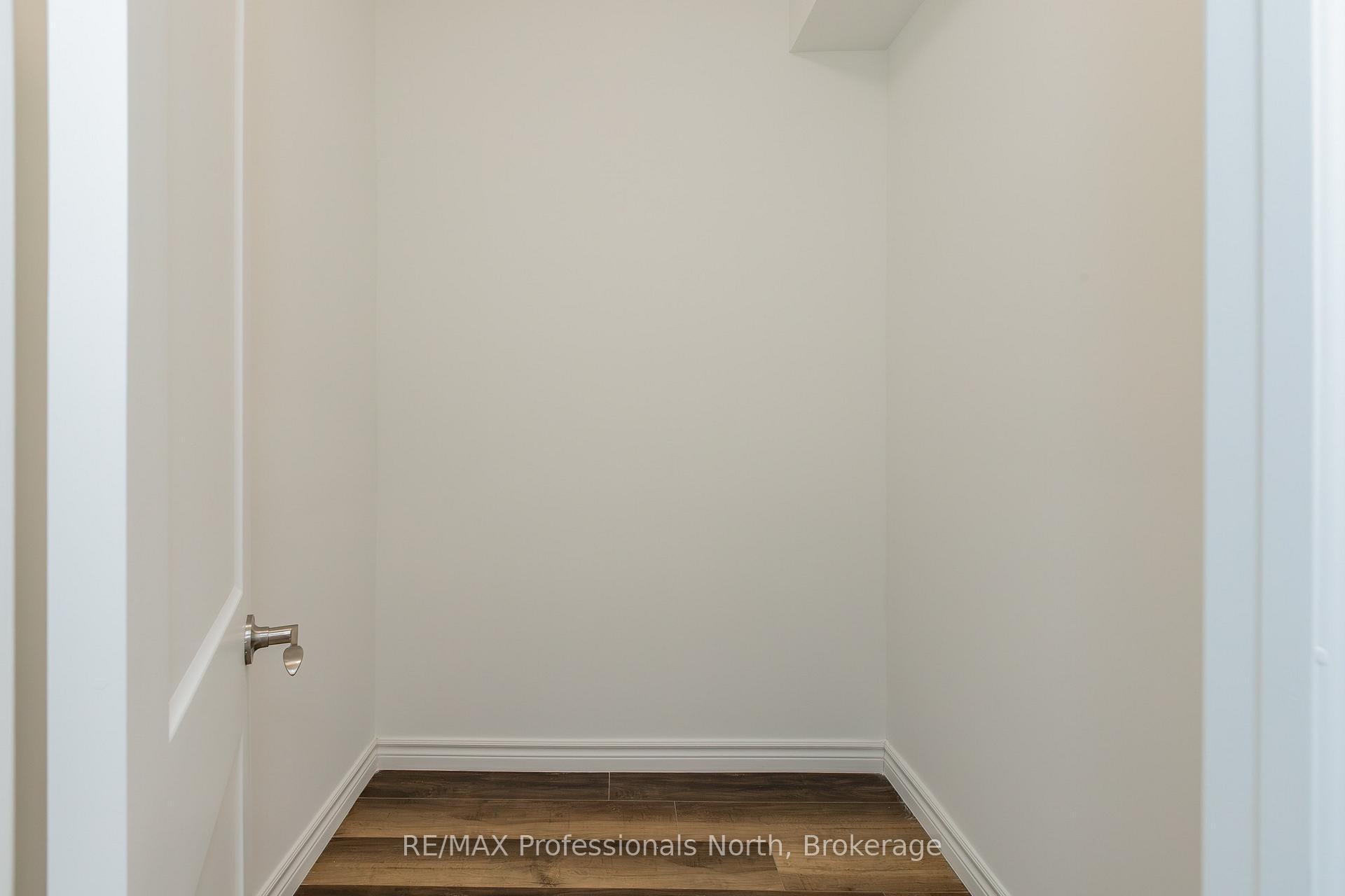 Photo 27 of Unit 103, 6 Suncrest Lane, Huntsville, Chaffey — HOMEH