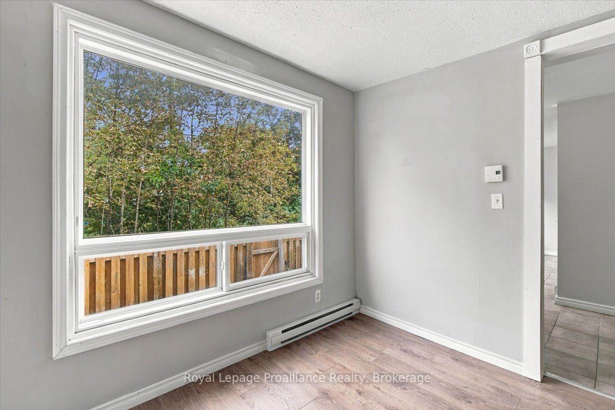 Photo 11 of Unit 3, 11 Tracey Park Drive, Belleville, Belleville Ward — HOMEH