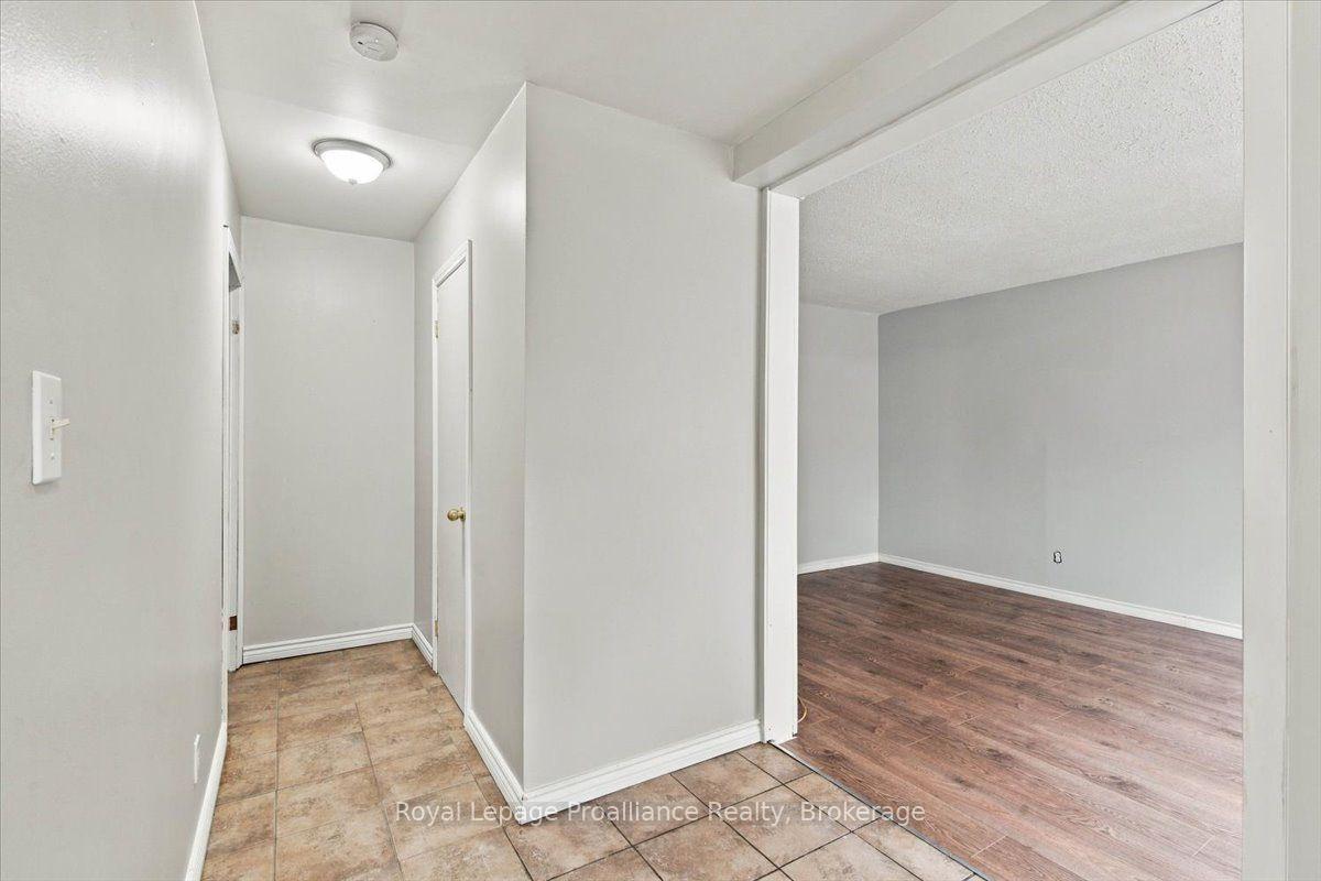 Photo 13 of Unit 3, 11 Tracey Park Drive, Belleville, Belleville Ward — HOMEH