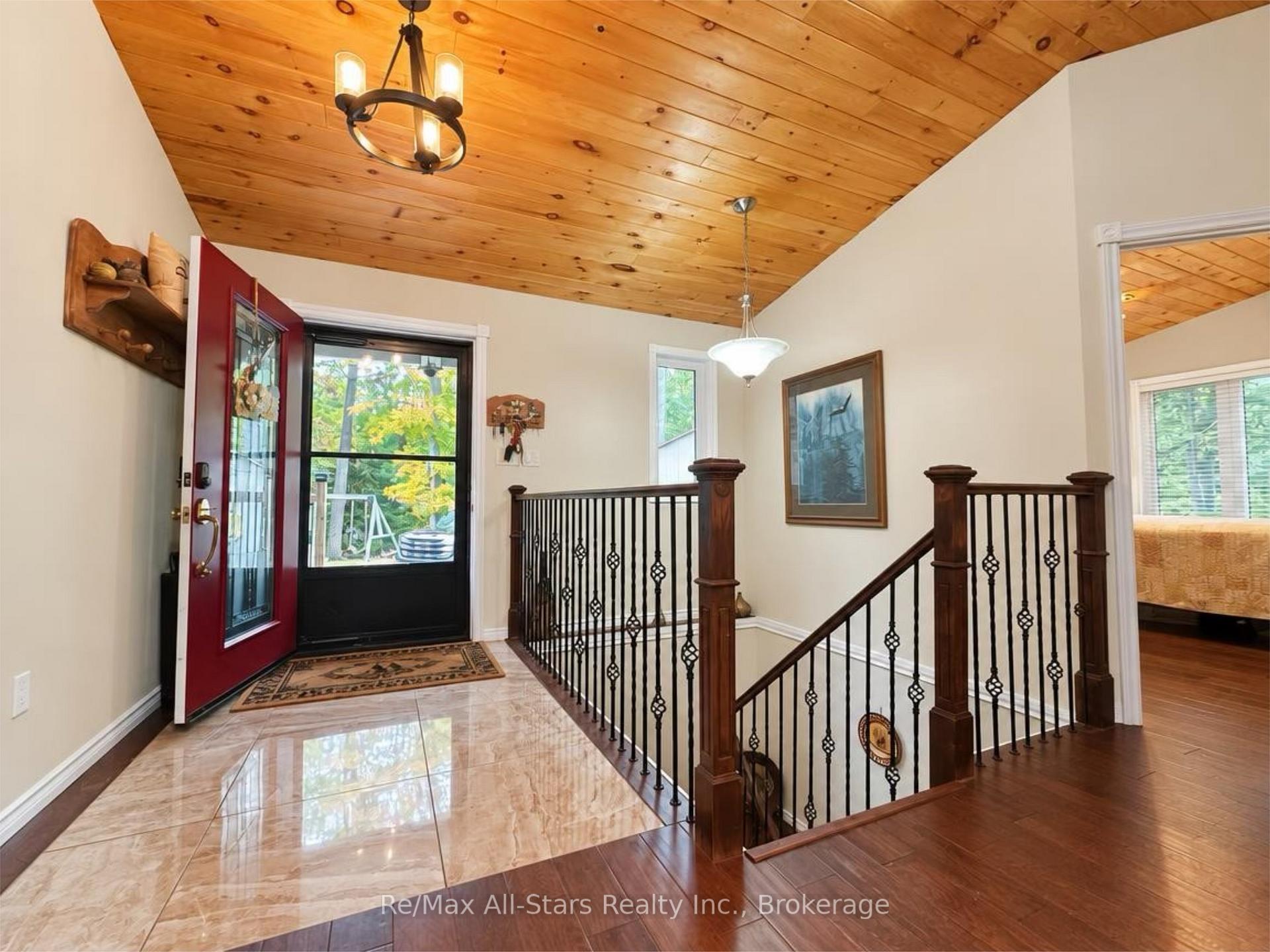 Photo 9 of 36 Jack Pine Way, Trent Lakes — HOMEH