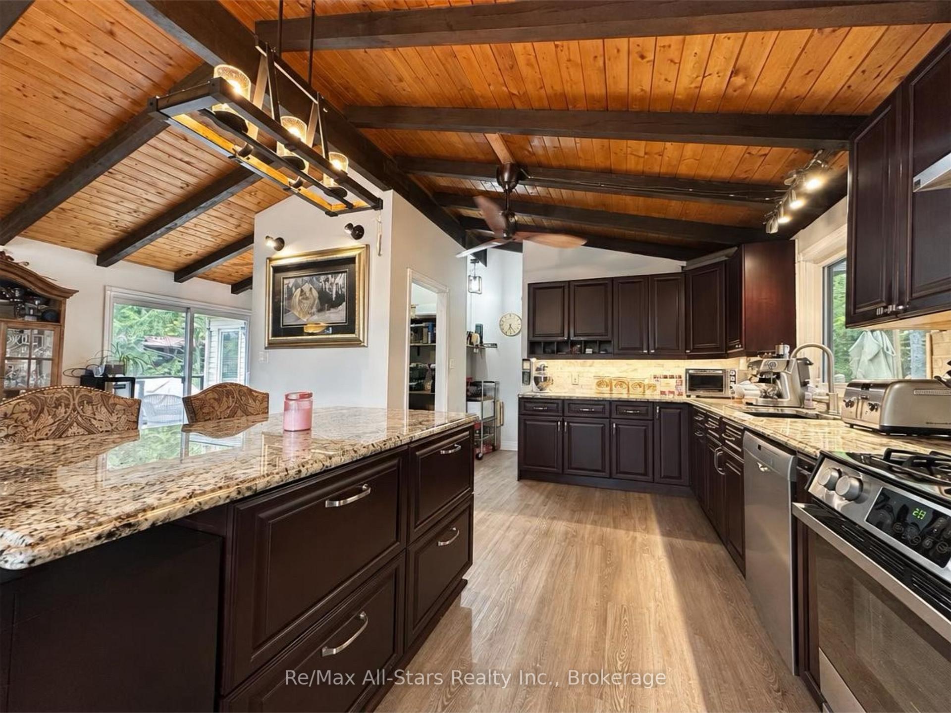Photo 13 of 36 Jack Pine Way, Trent Lakes — HOMEH