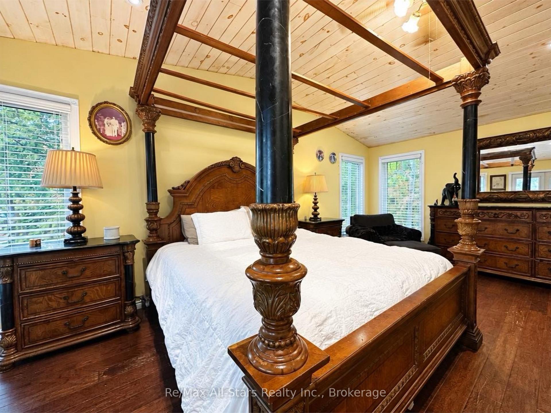 Photo 20 of 36 Jack Pine Way, Trent Lakes — HOMEH