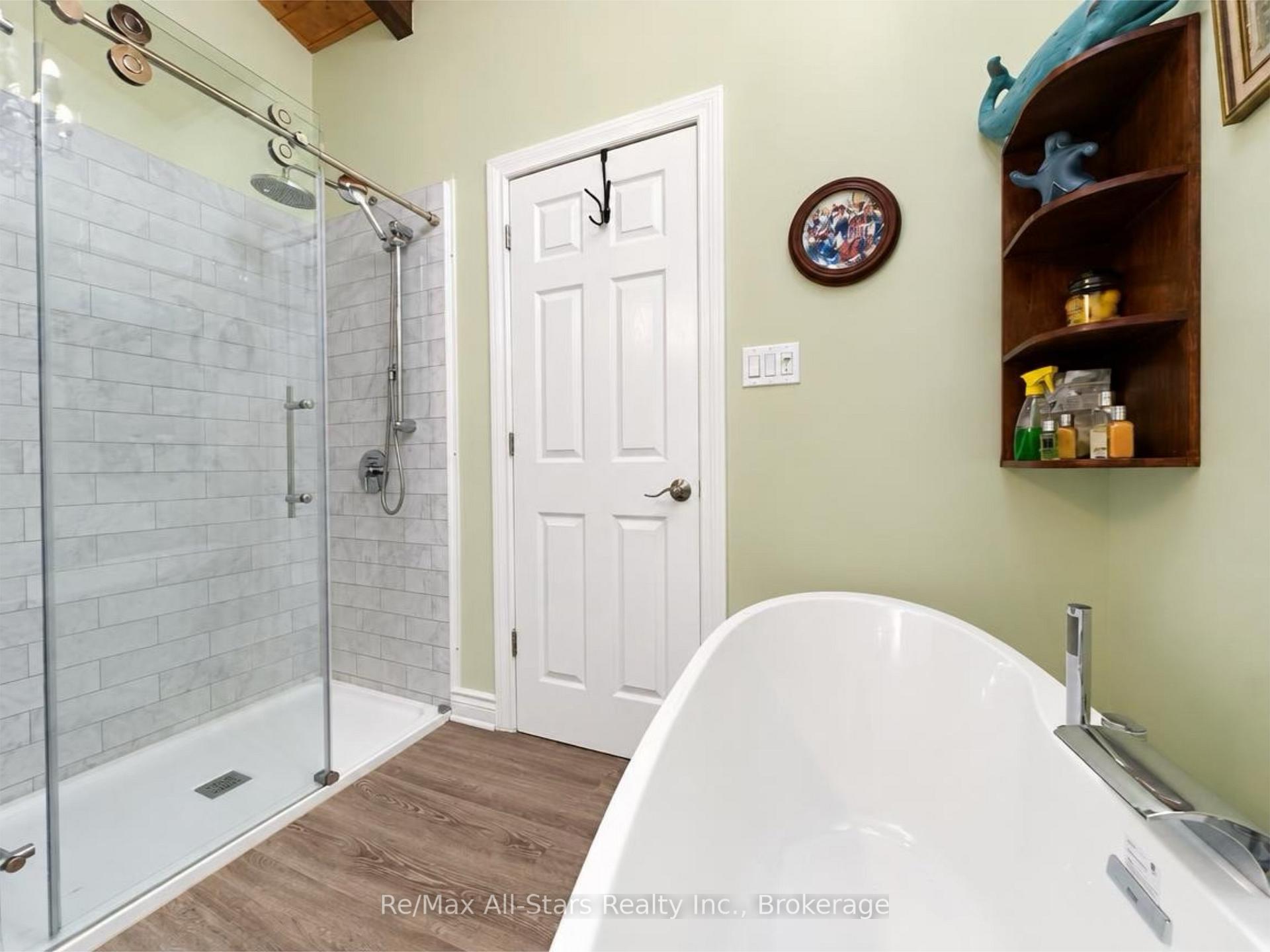 Photo 21 of 36 Jack Pine Way, Trent Lakes — HOMEH
