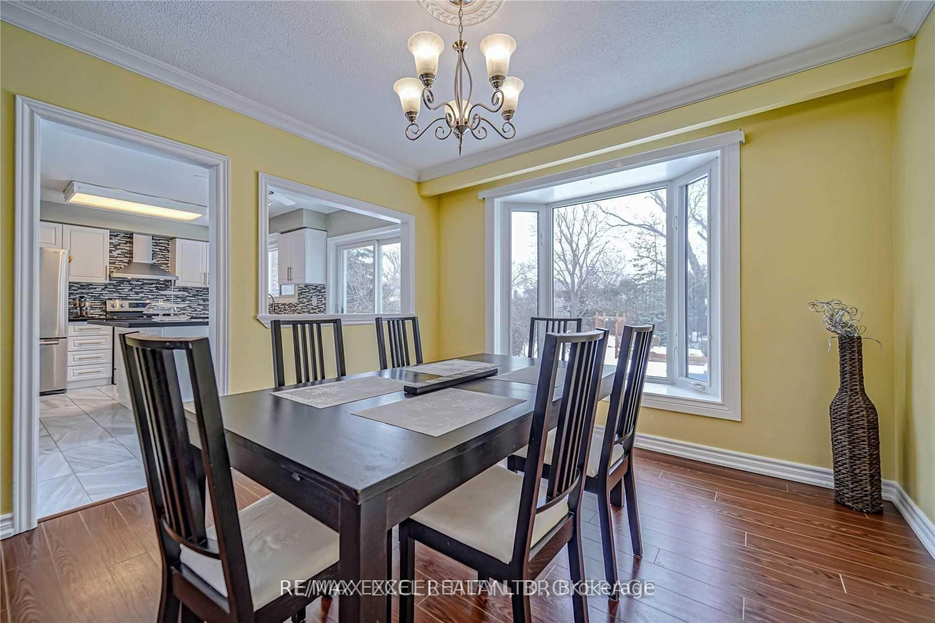 Photo 5 of Unit Upper, 83 Squire Bakers Lane, Markham, Sherwood-Amberglen — HOMEH