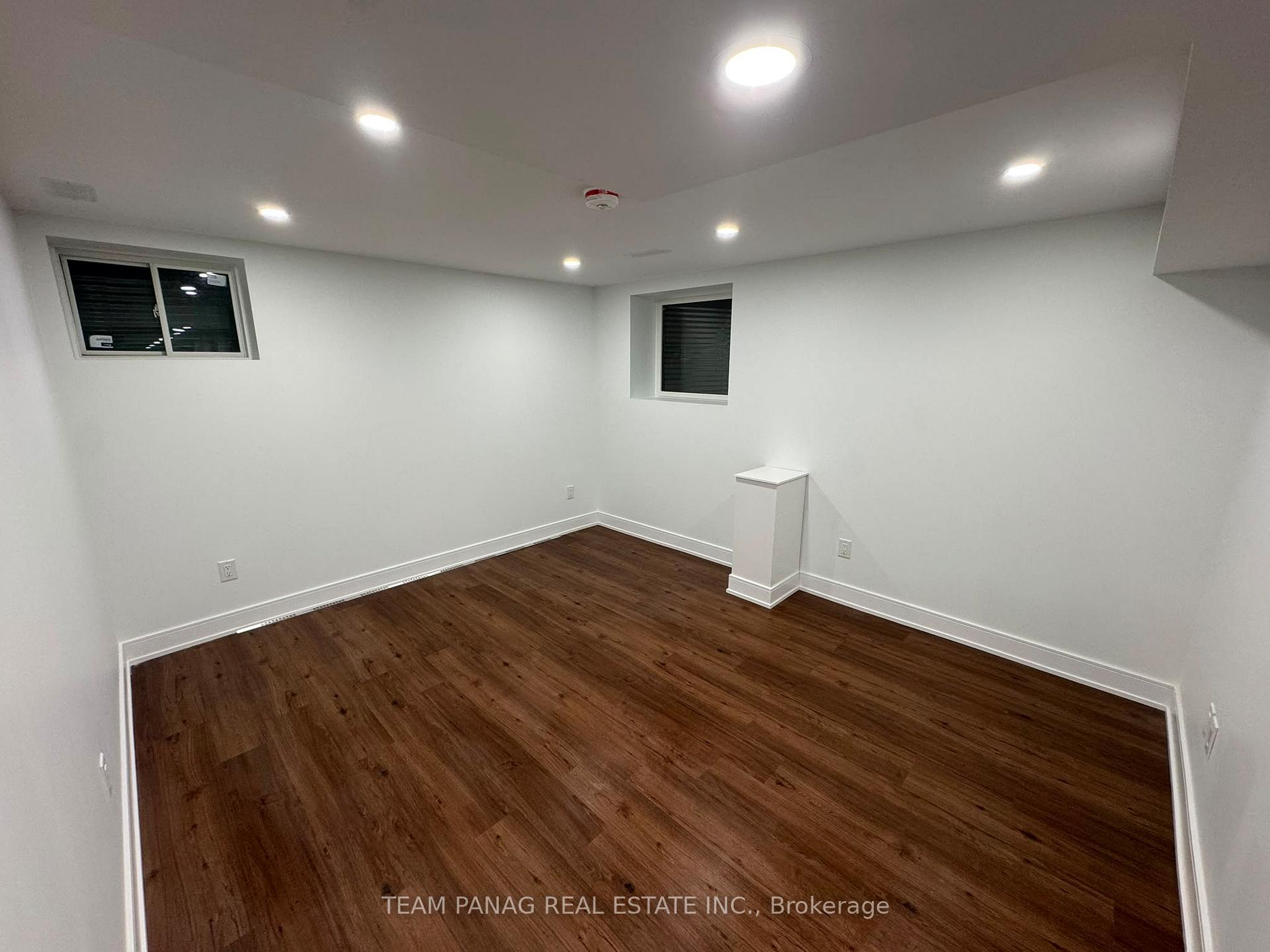 Photo 2 of Unit Lower, 88 Keppel Circle, Brampton, Northwest Brampton — HOMEH