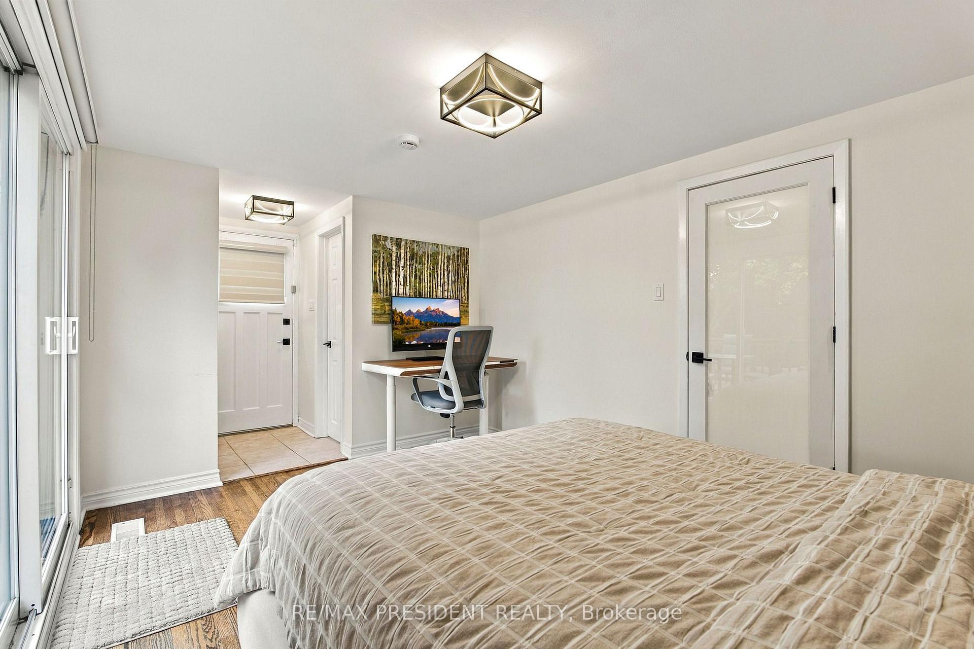 Photo 7 of 31 Core Crescent, Brampton, Brampton East — HOMEH