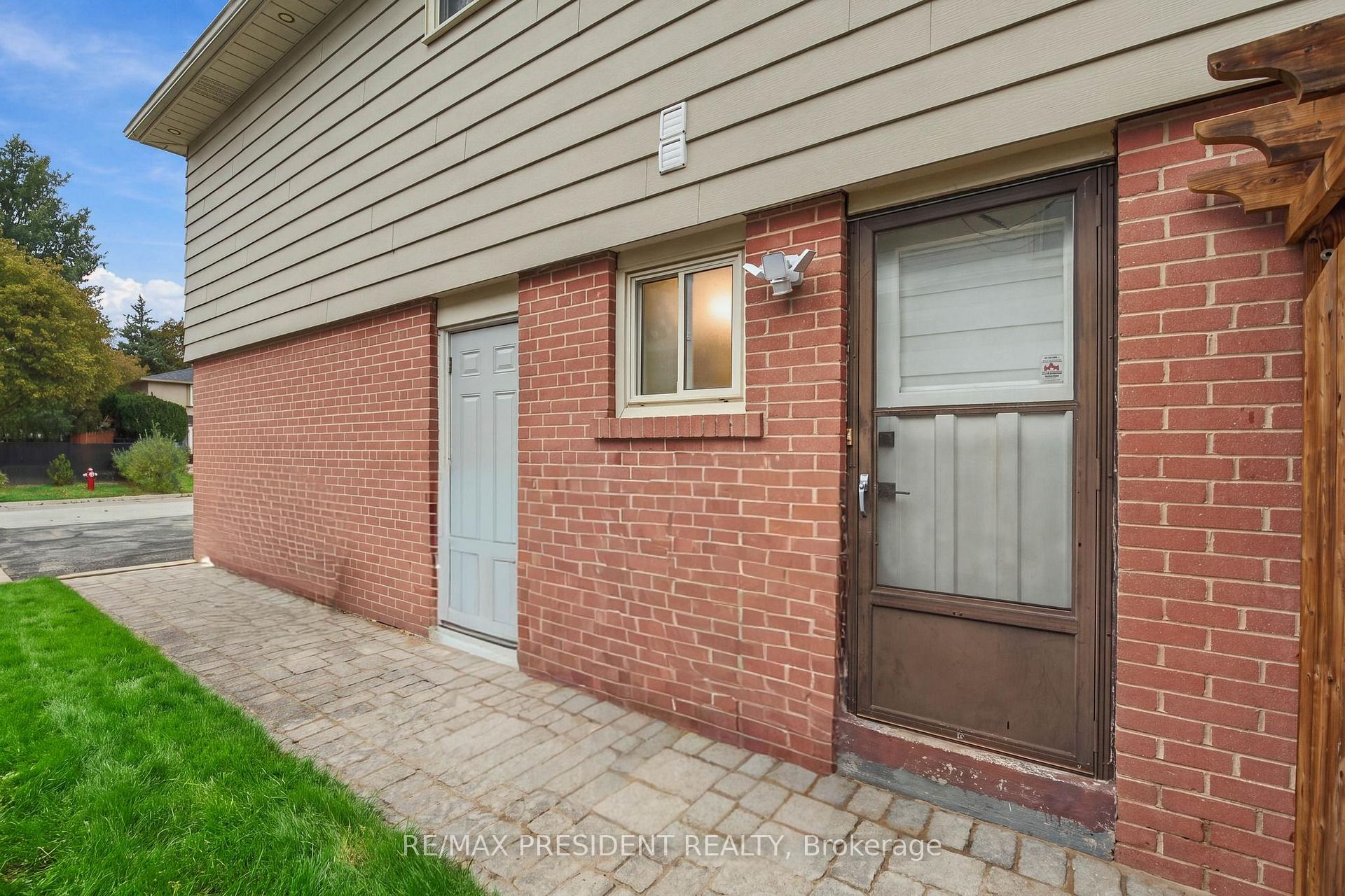 Photo 36 of 31 Core Crescent, Brampton, Brampton East — HOMEH
