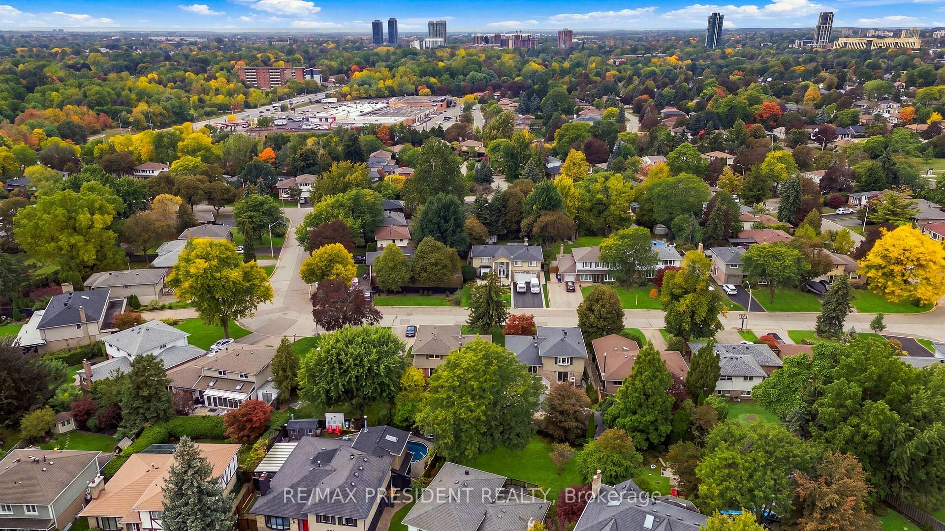 Photo 49 of 31 Core Crescent, Brampton, Brampton East — HOMEH