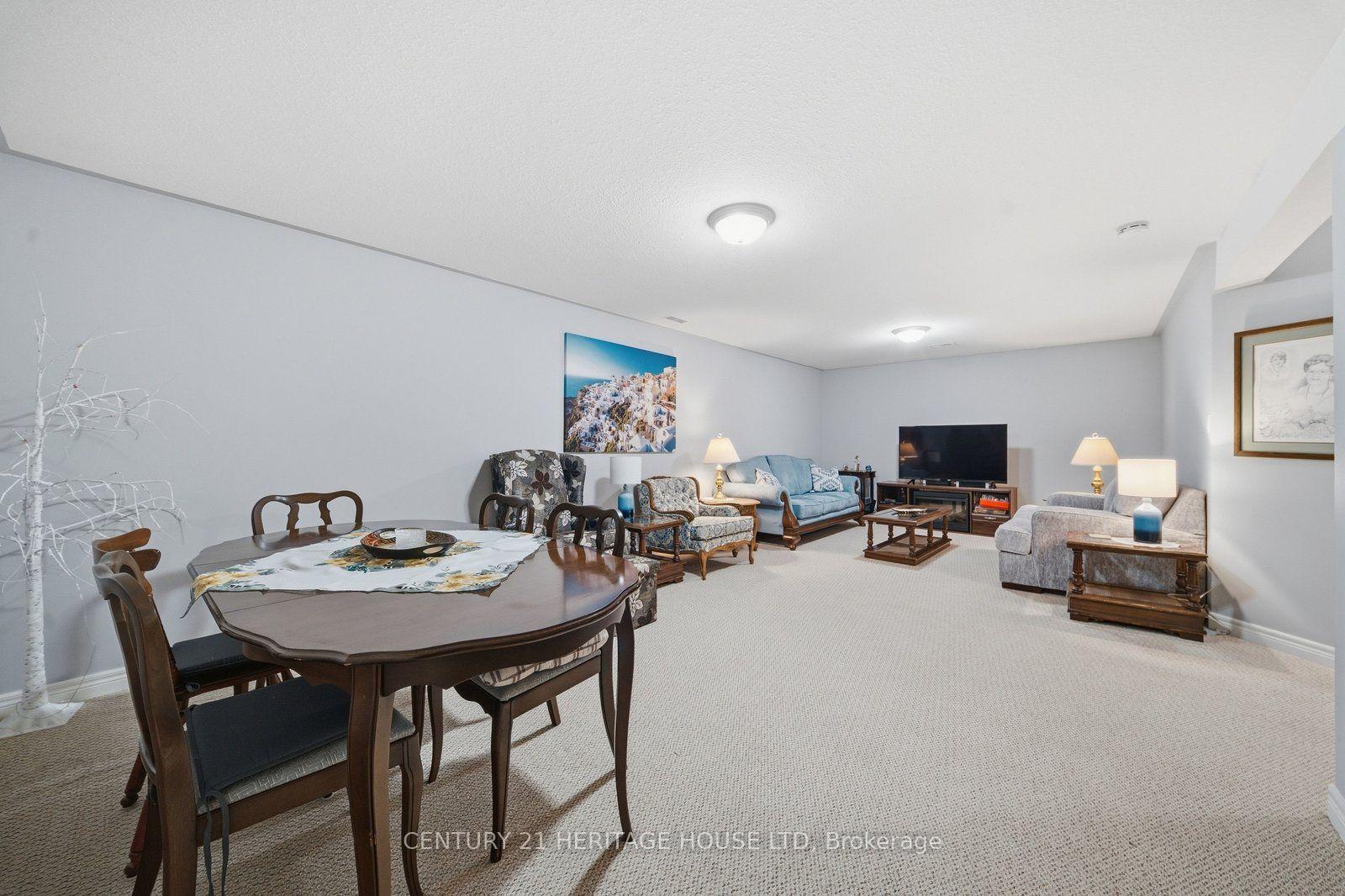 Photo 19 of Unit 8, 633 Park Road N, Brantford, Lynden Hills — HOMEH