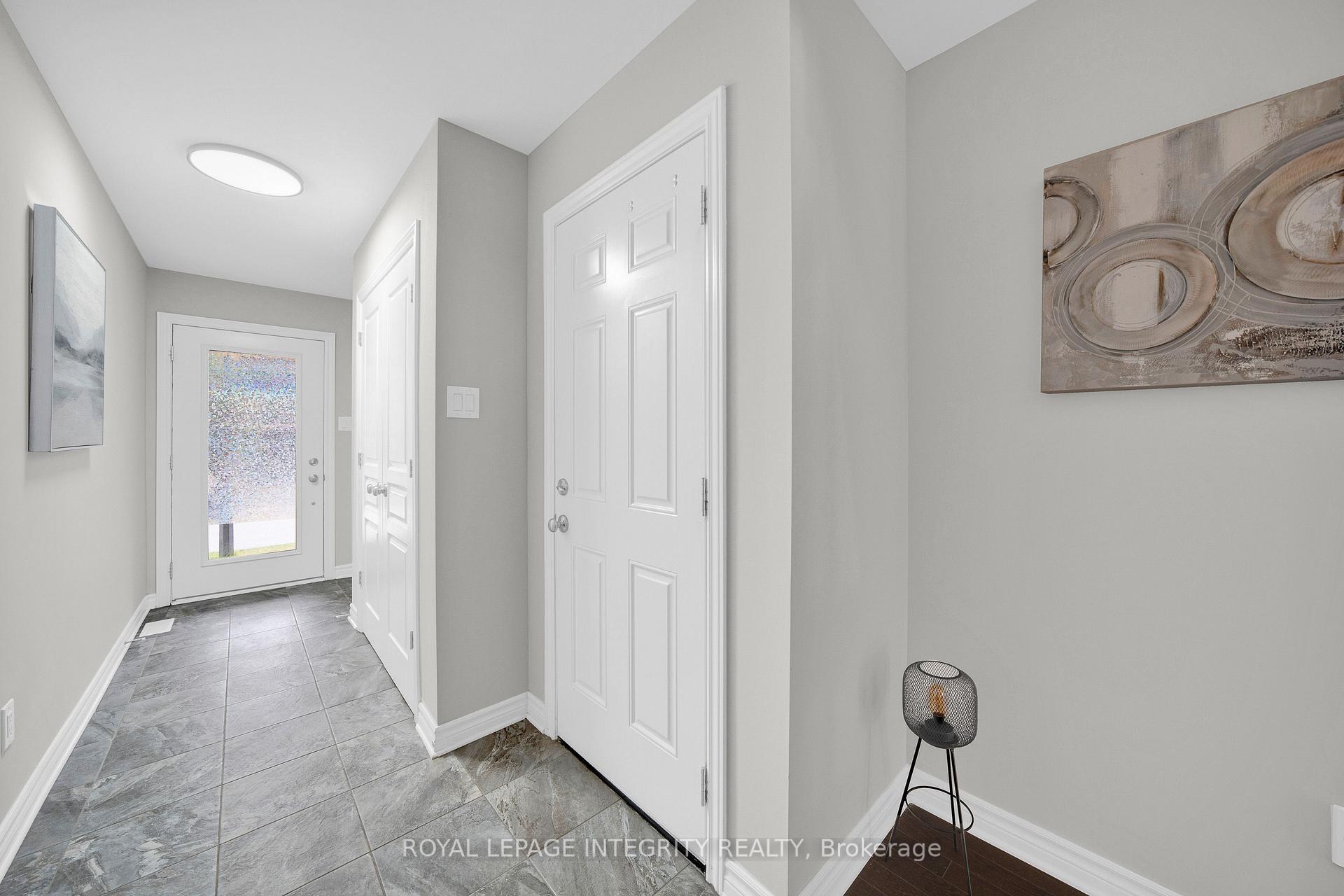Photo 3 of 106 Wild Senna Way, Ottawa, Barrhaven - Longfields — HOMEH