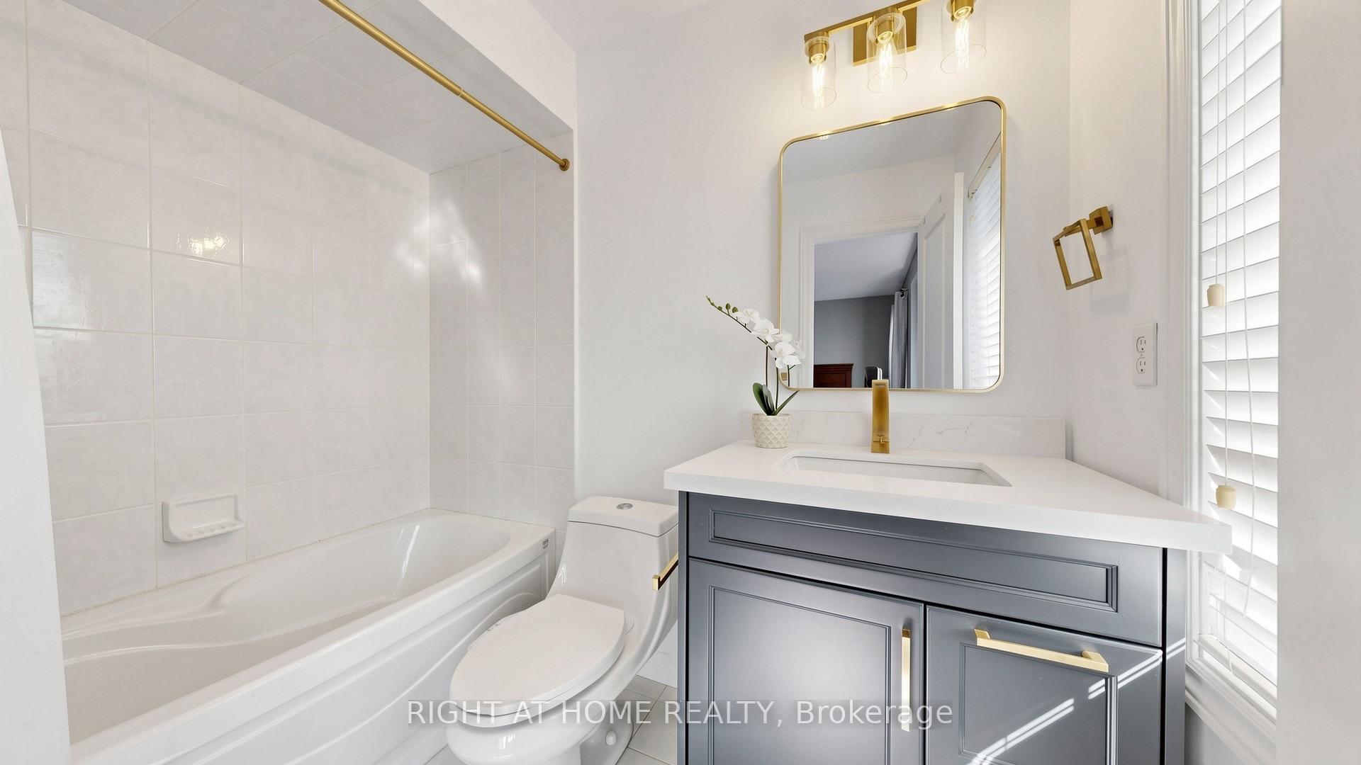 Photo 36 of 40 Chateau Drive, Vaughan, Vellore Village — HOMEH