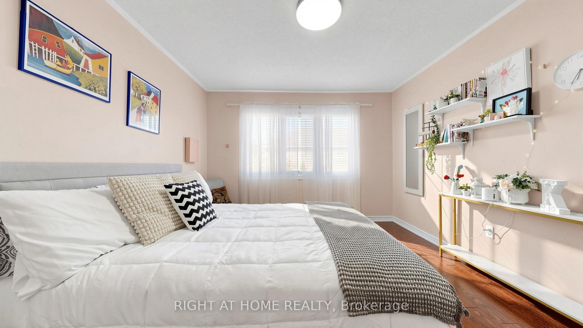 Photo 42 of 40 Chateau Drive, Vaughan, Vellore Village — HOMEH