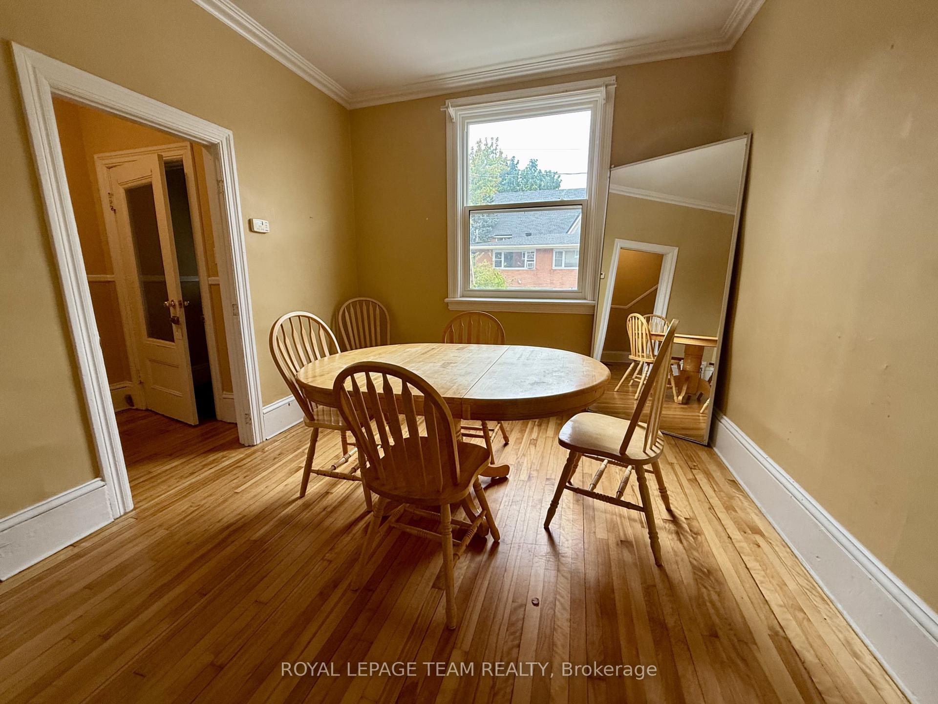 Photo 2 of 60 Herridge Street, Ottawa, Ottawa East — HOMEH